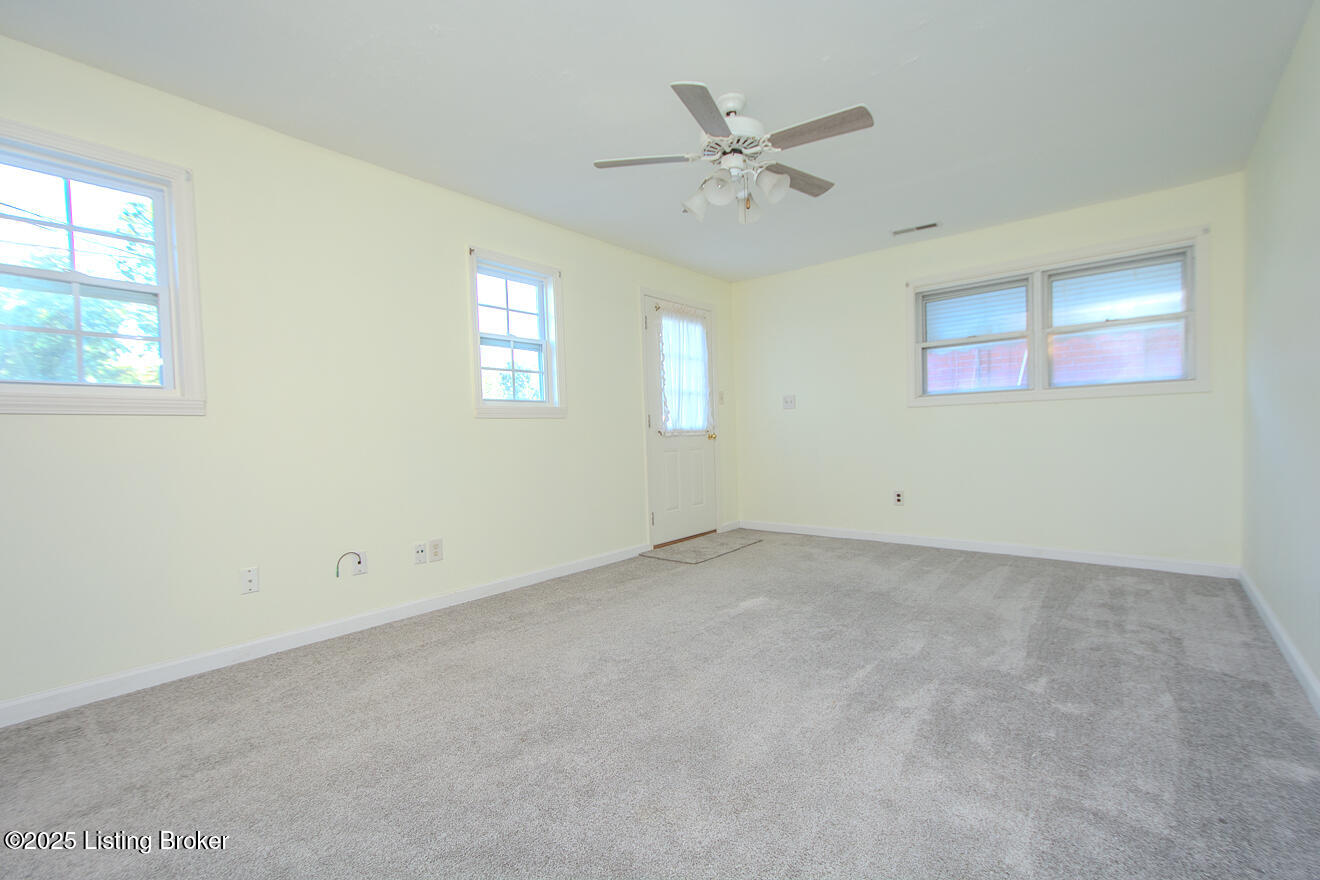 8722 James R Rd