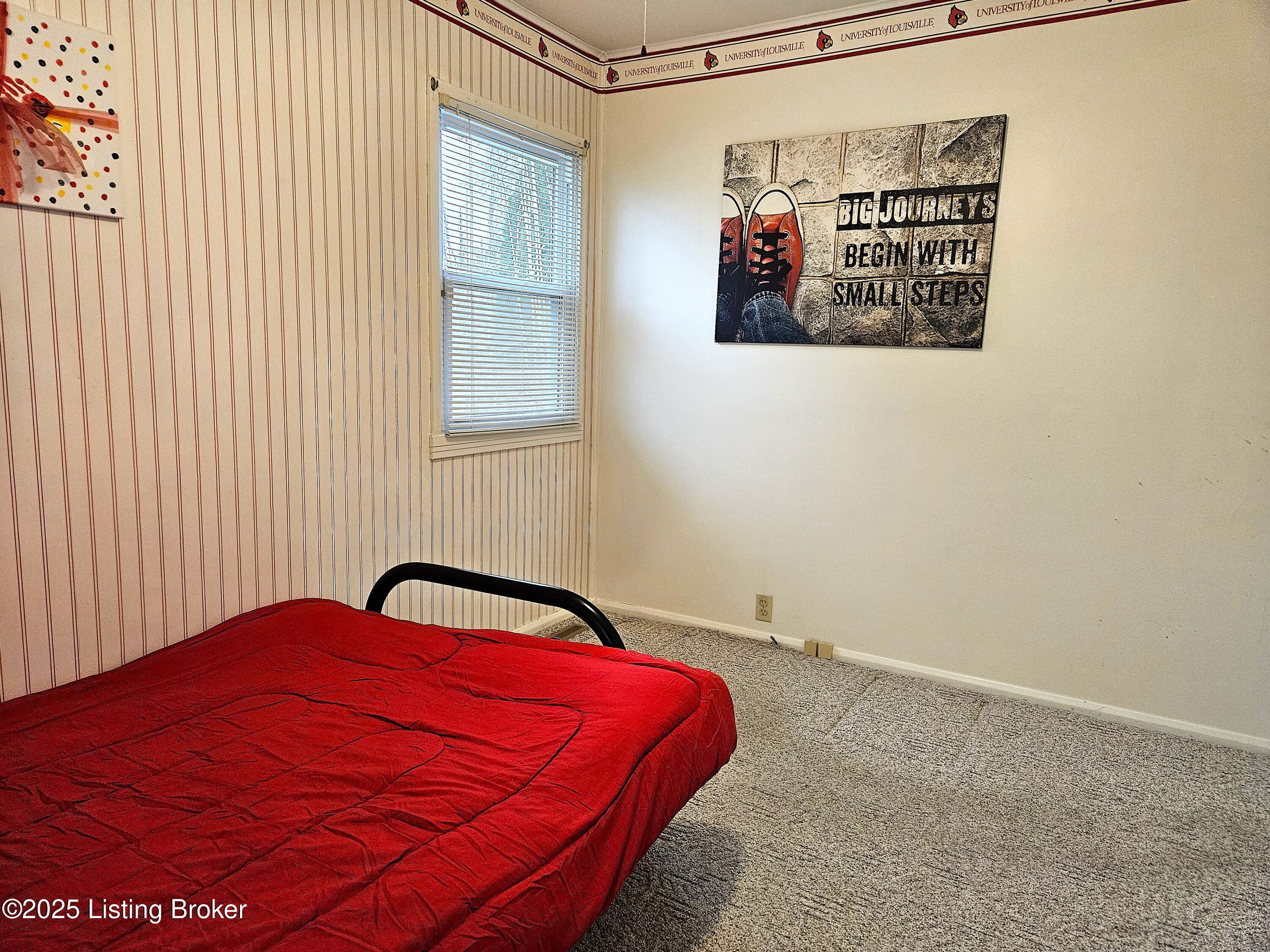 7511 Nancy Ln