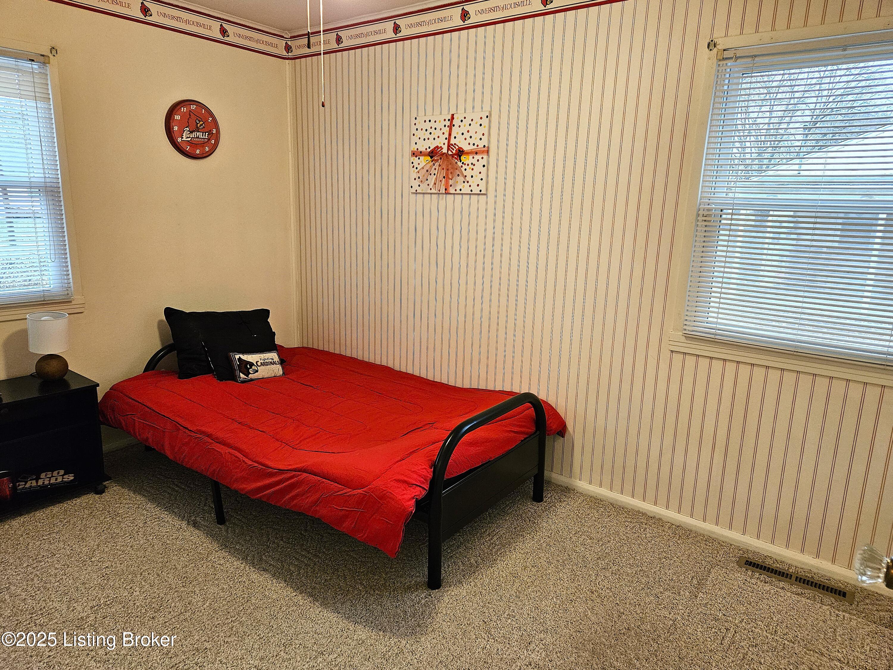 7511 Nancy Ln