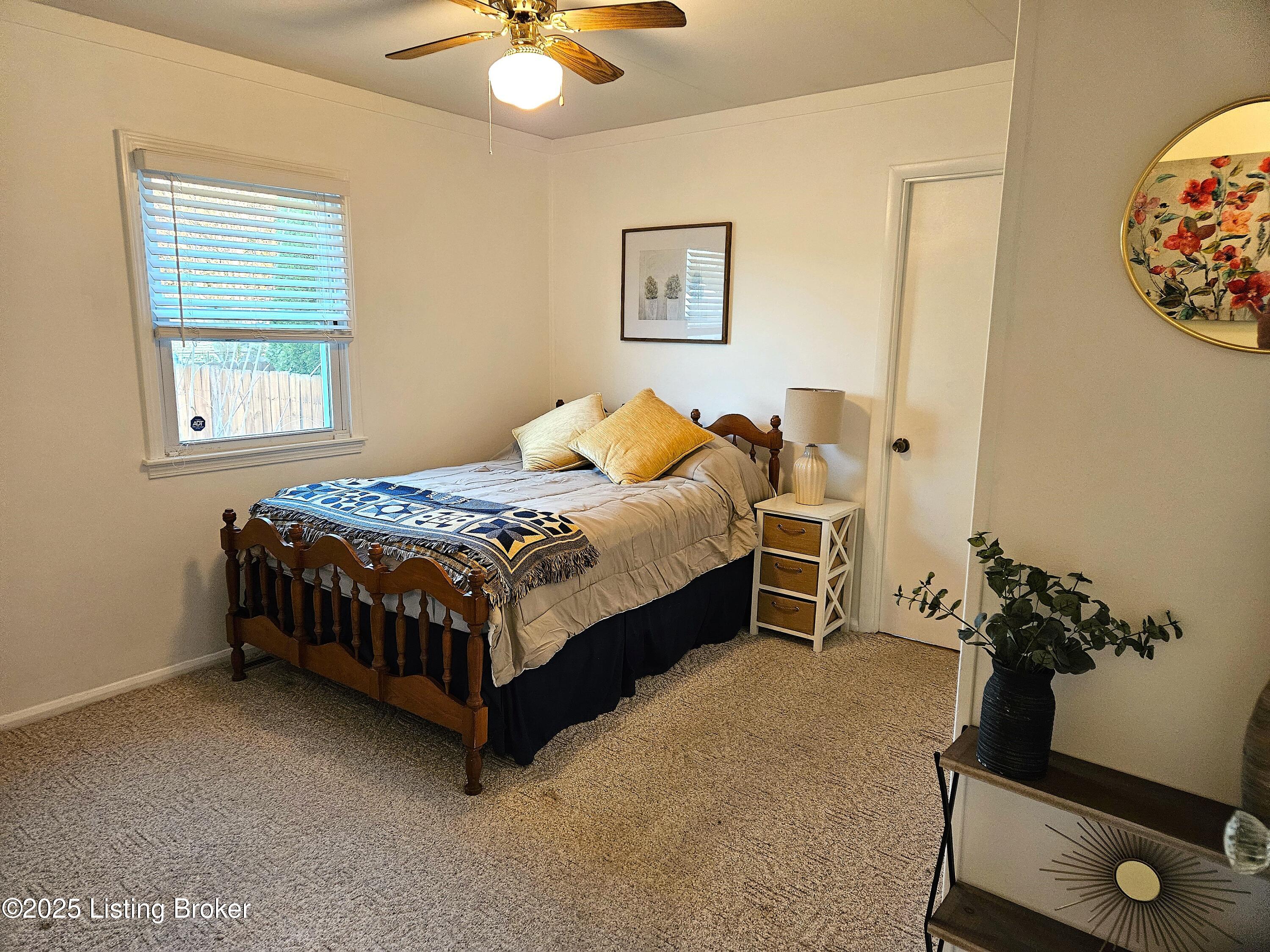 7511 Nancy Ln