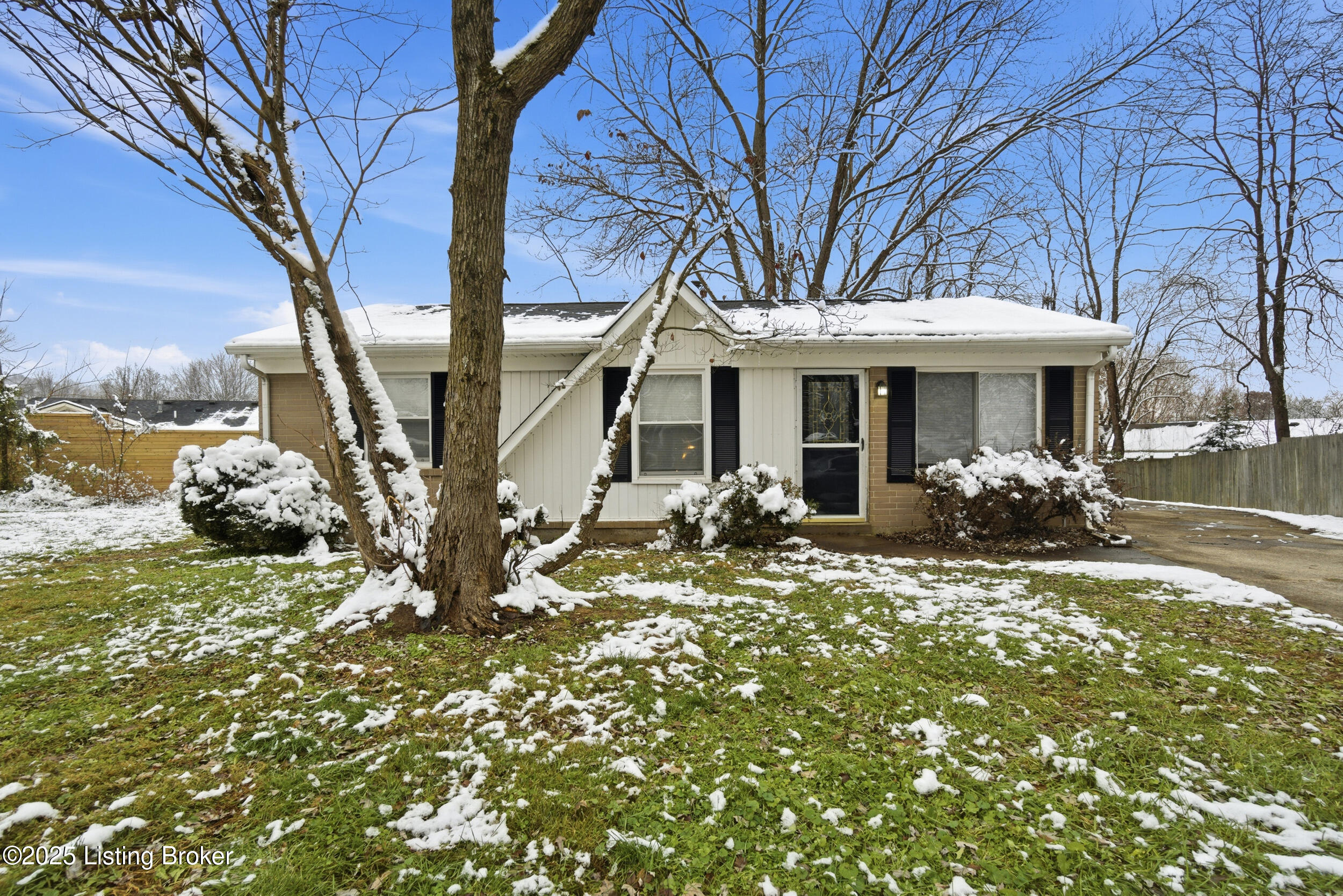 4802 Tipton Pl
