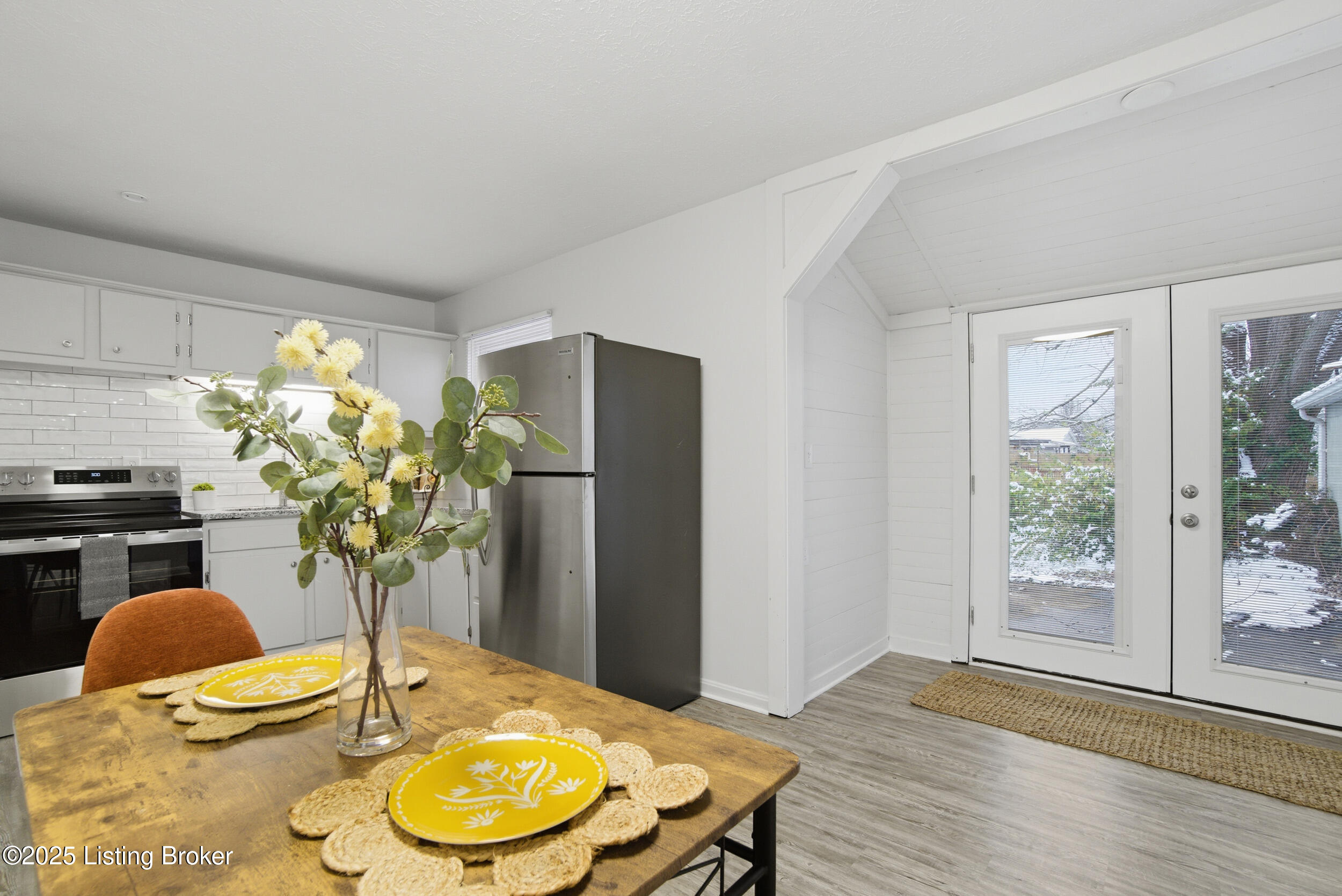 4802 Tipton Pl