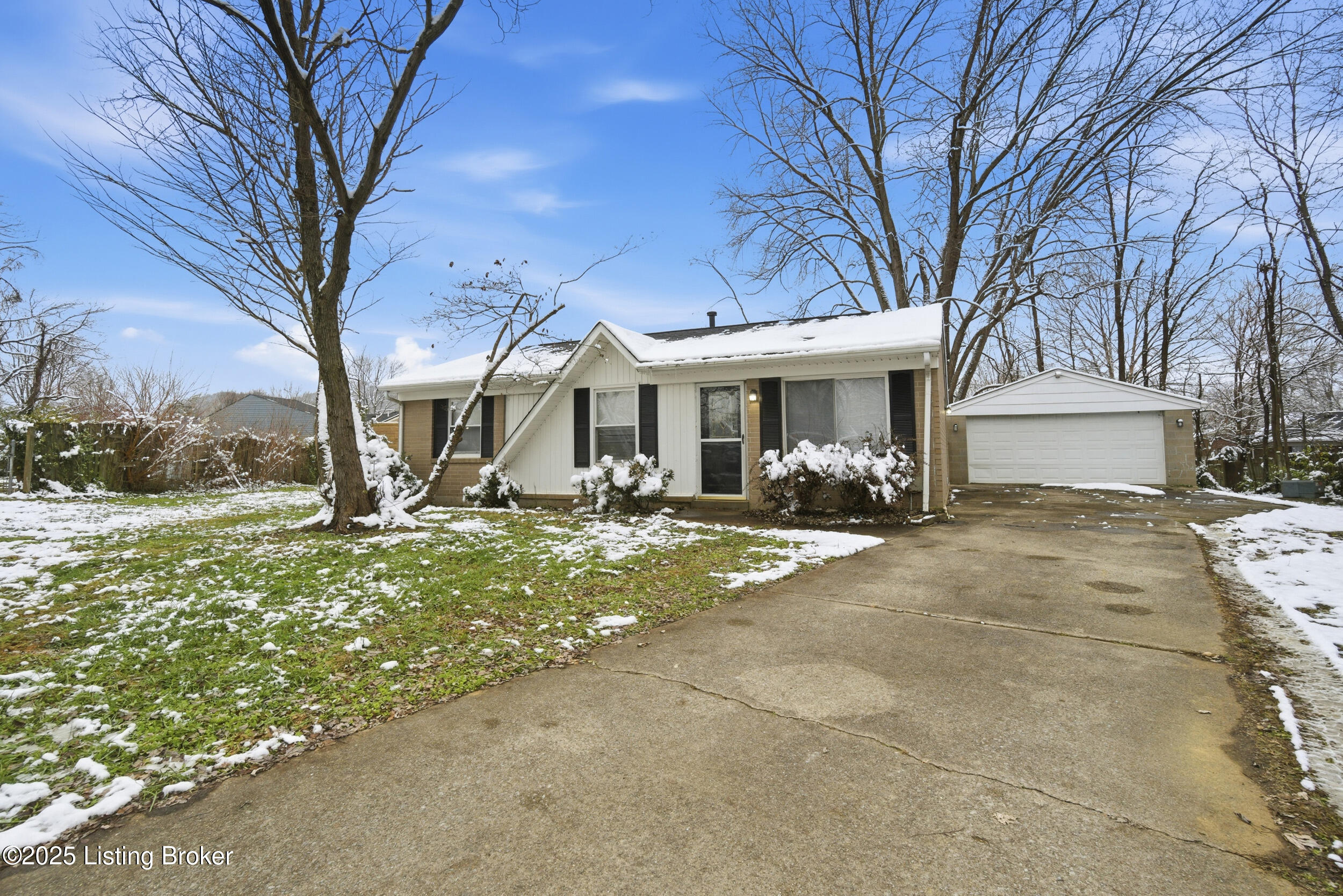 4802 Tipton Pl