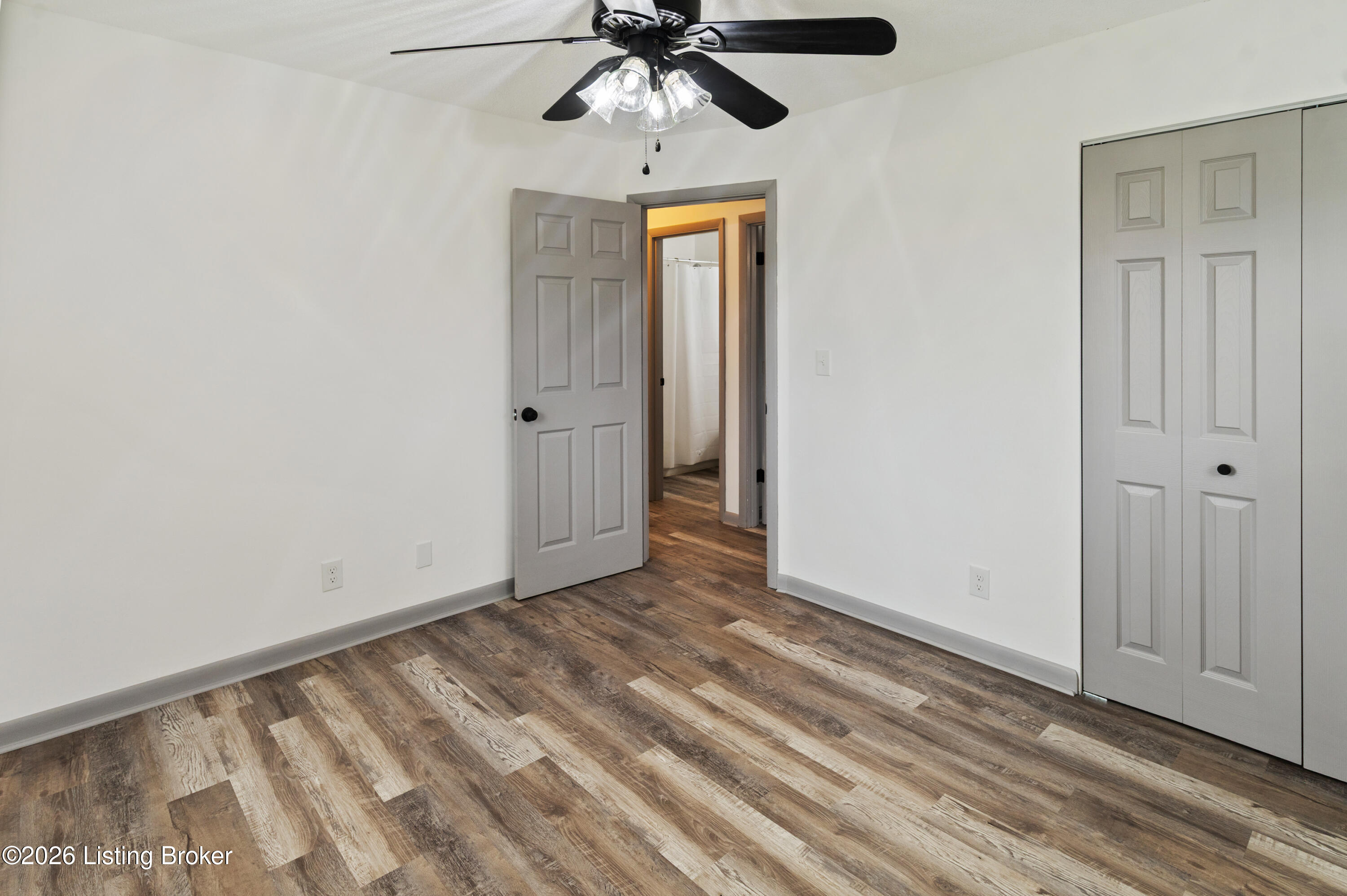 9309 Cloverwood Ln