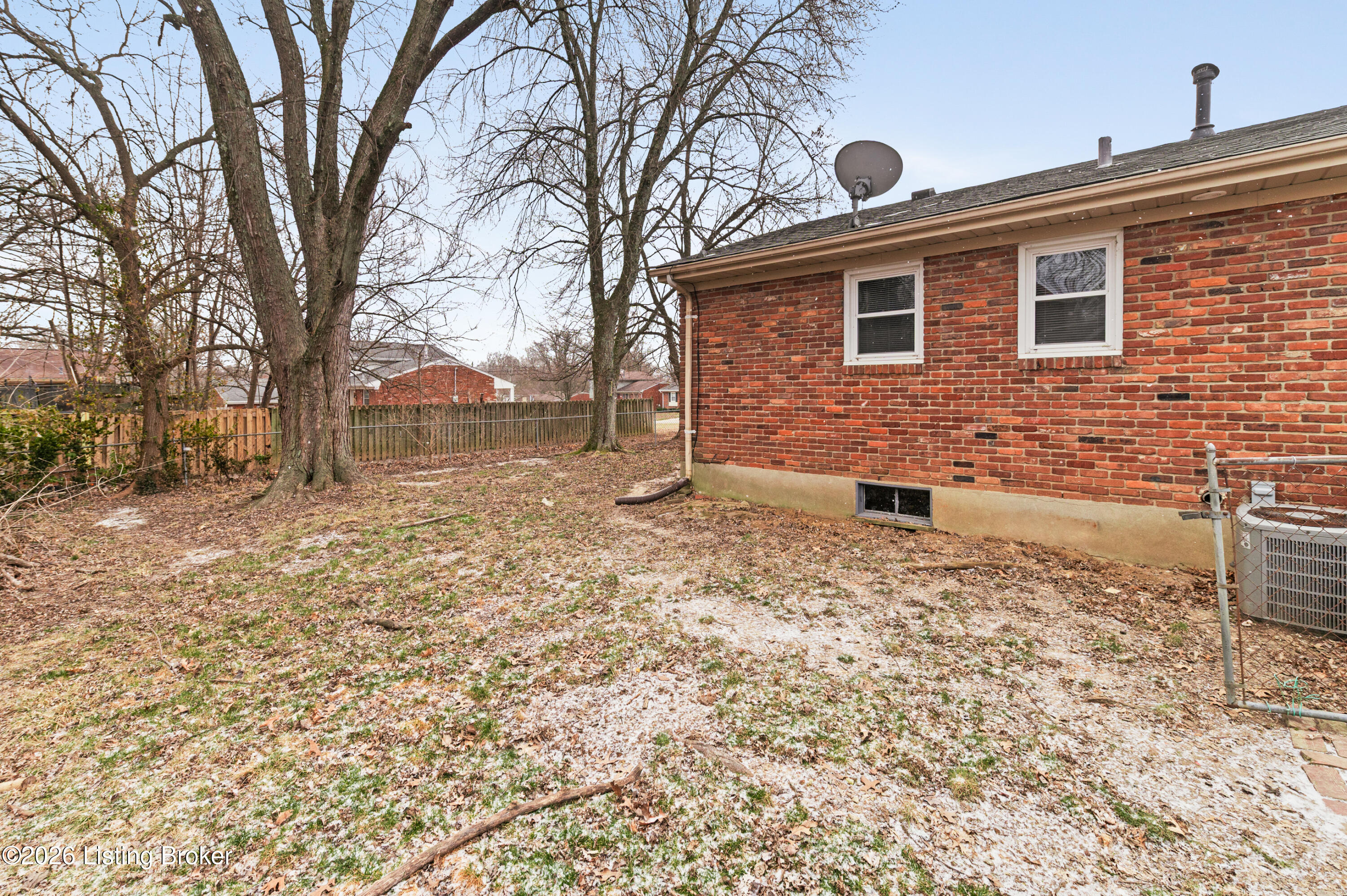 9309 Cloverwood Ln