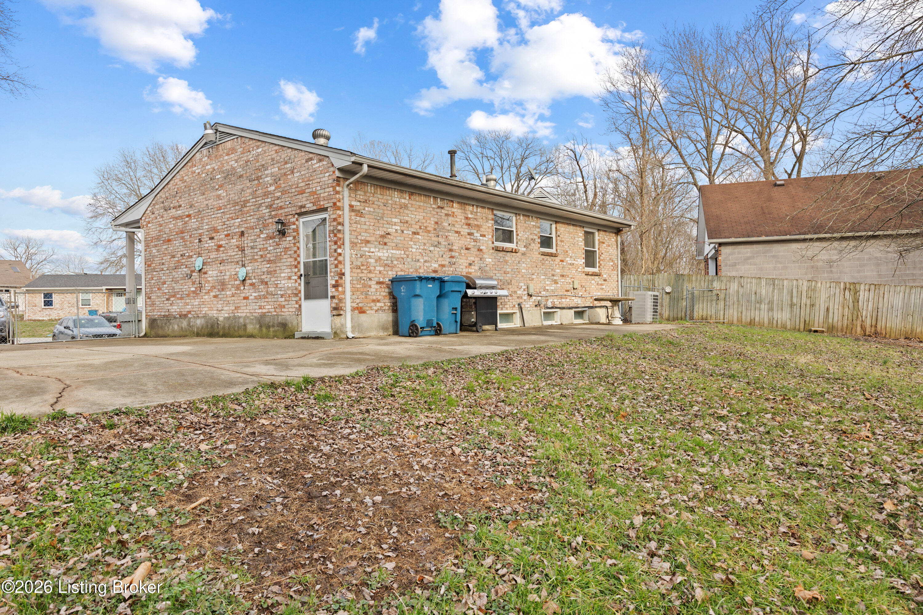 9608 Pembury Ct