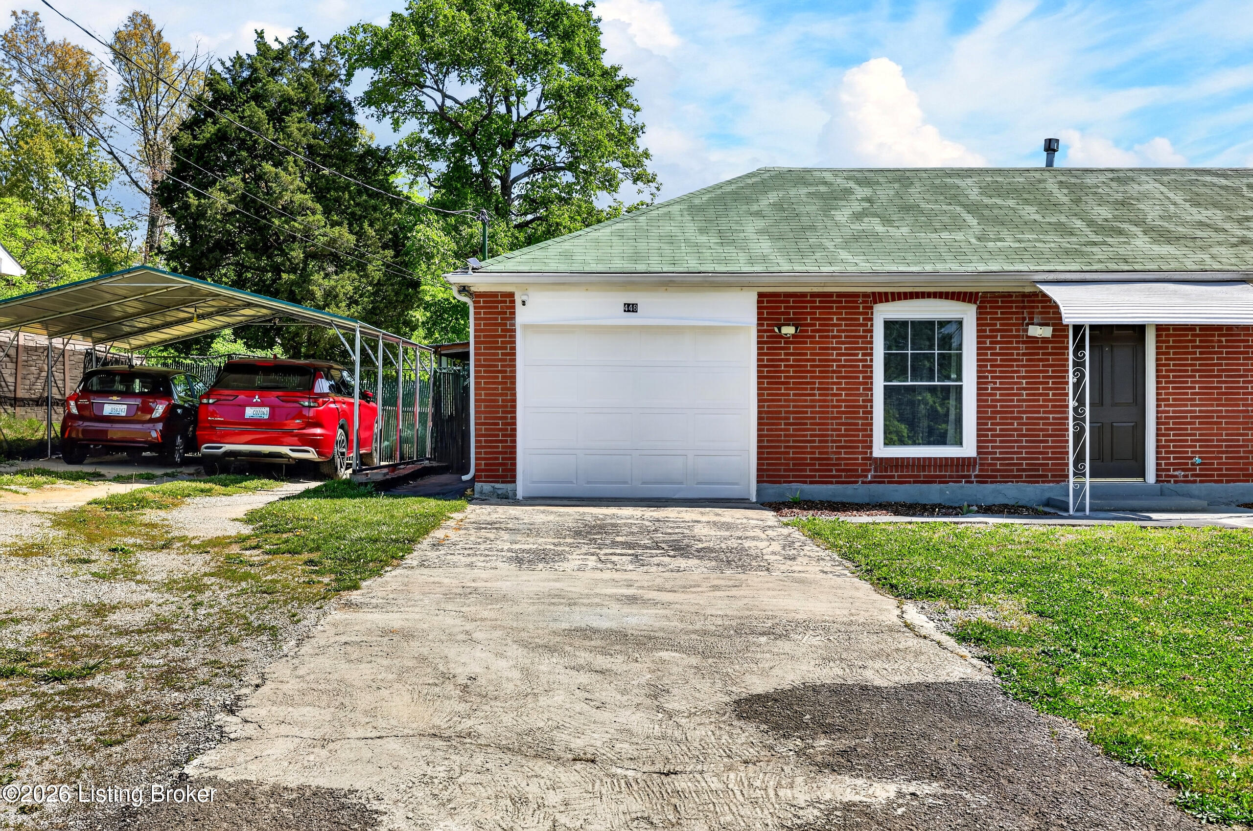 448 New St