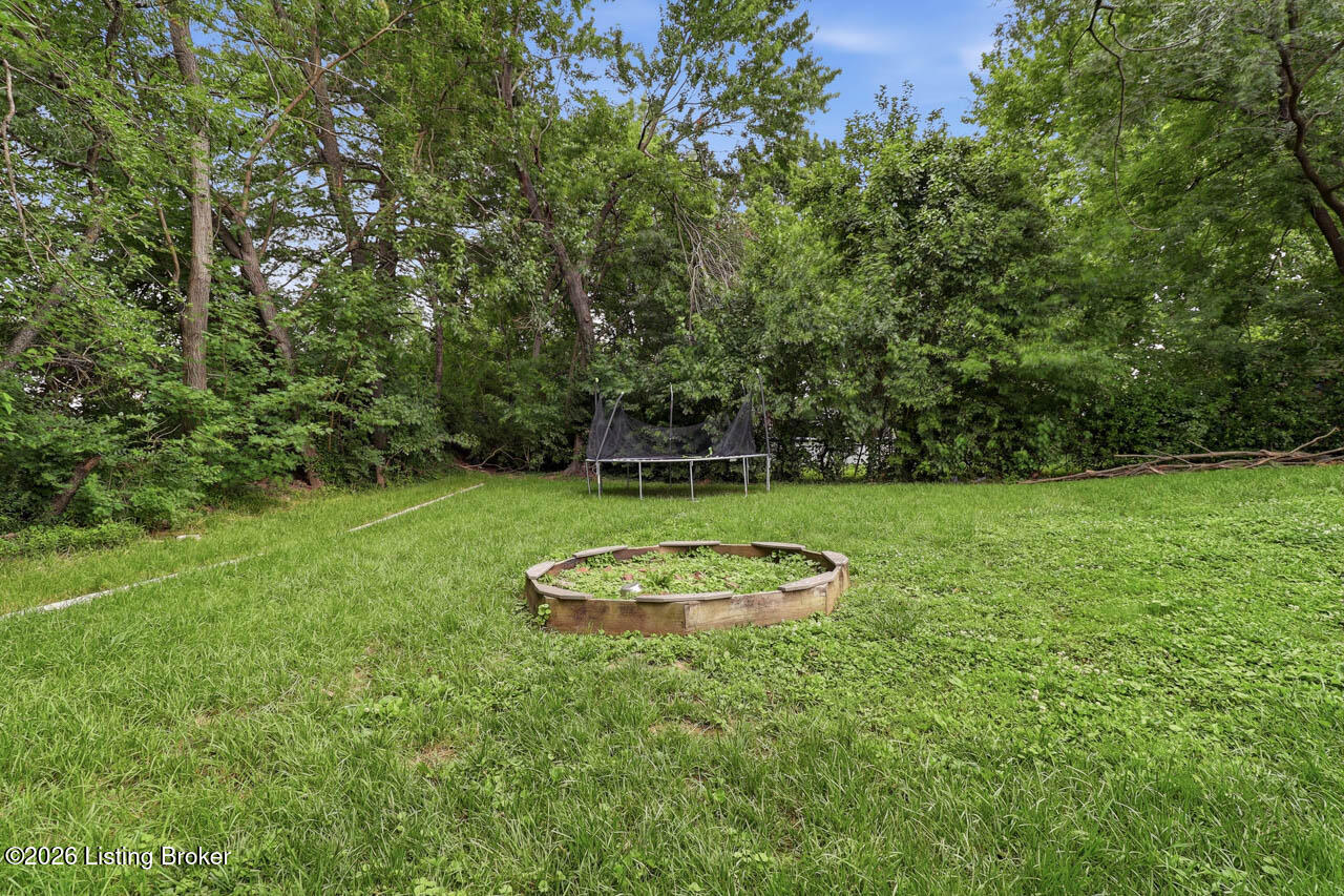 4807 Redwing Way