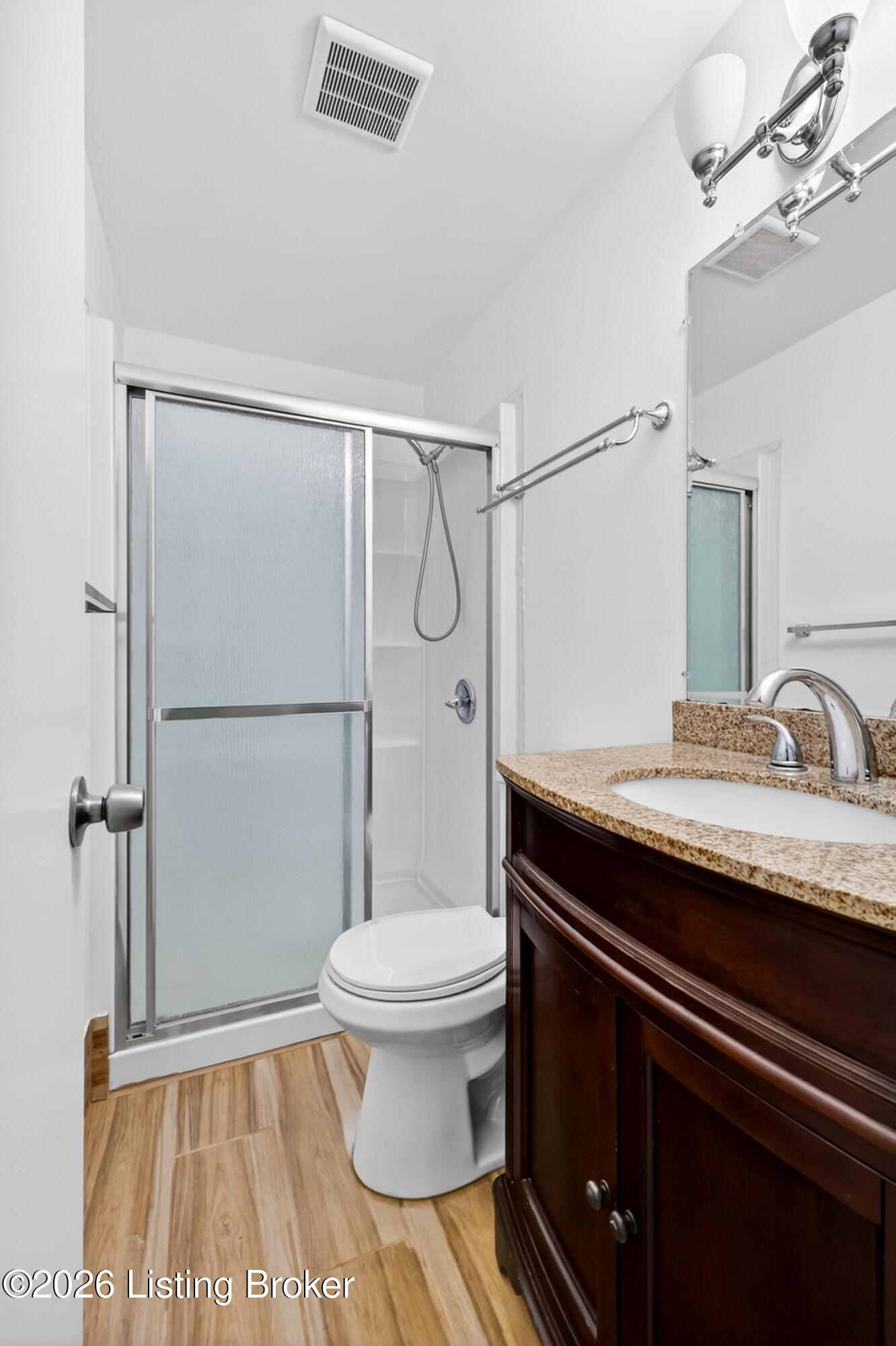 448 New St