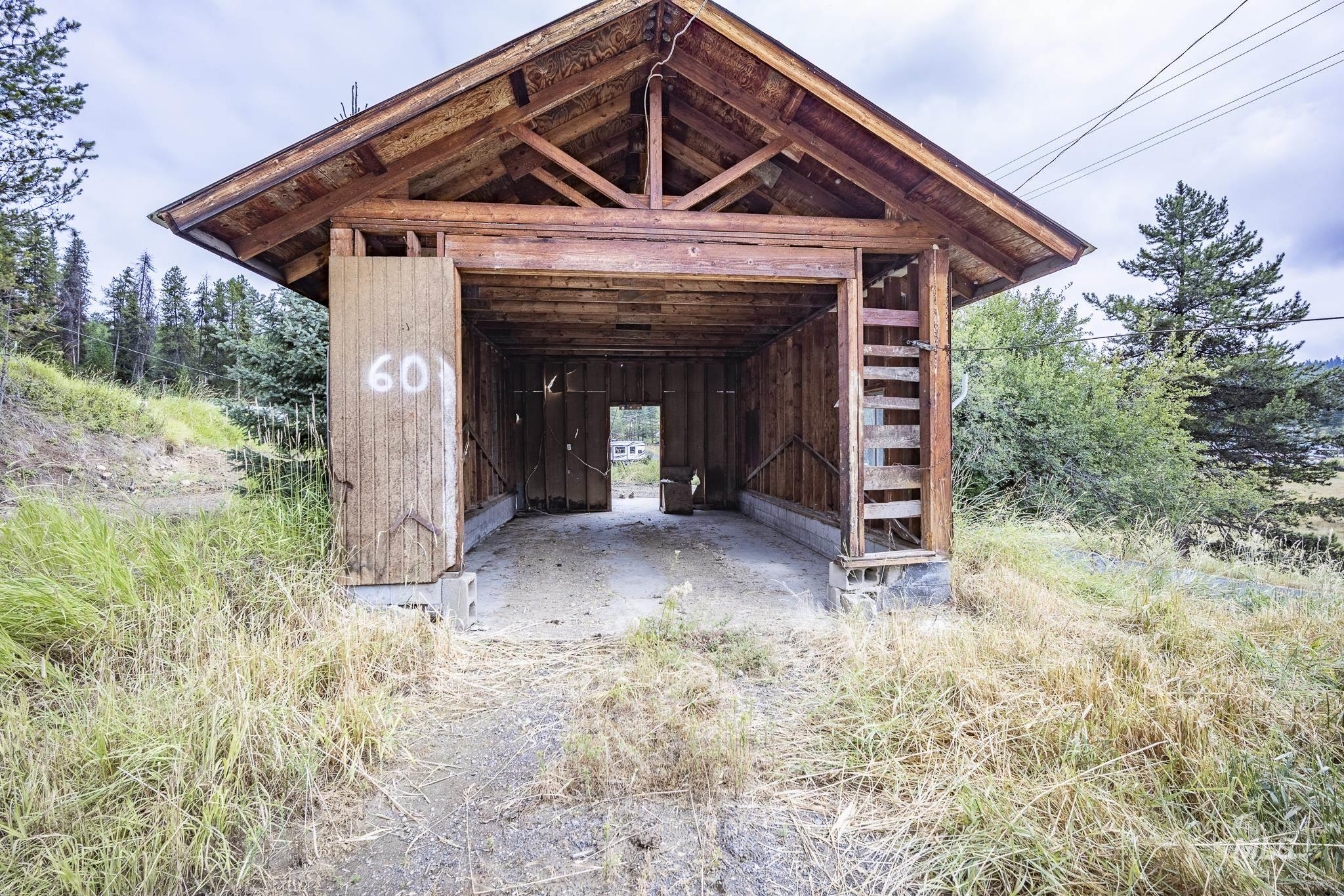 102 Cabin Rd