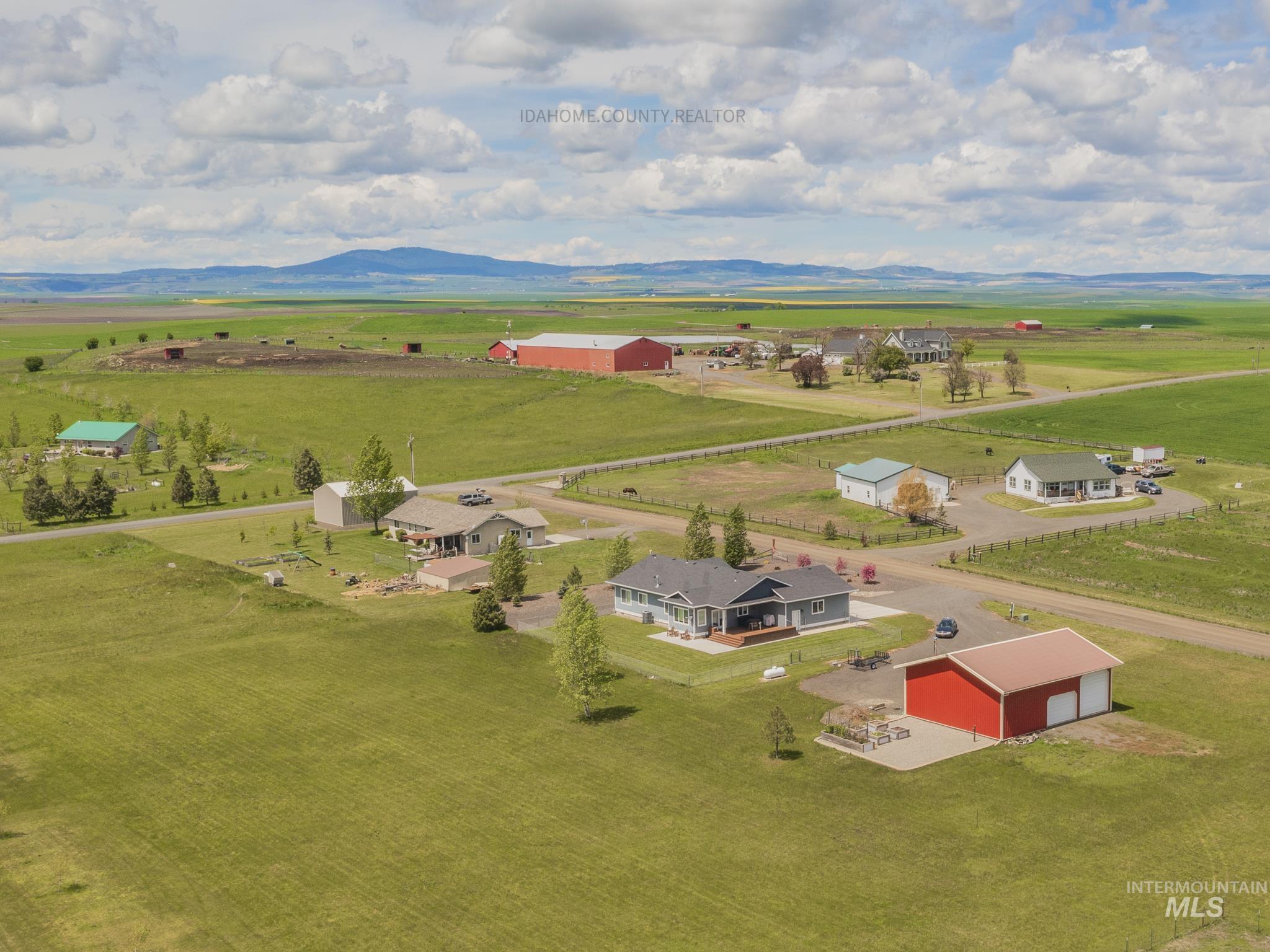 243 Meadow Grass Loop