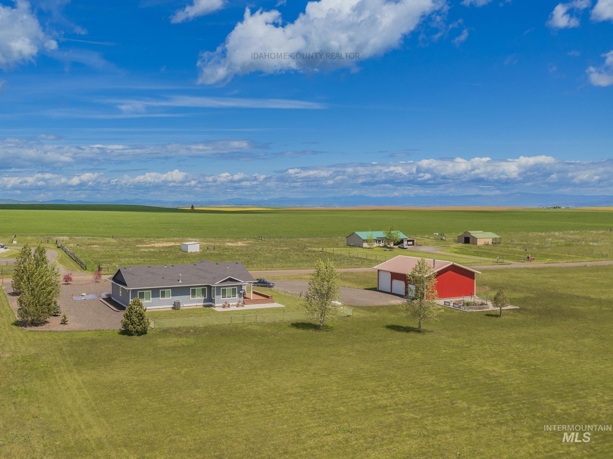 243 Meadow Grass Loop