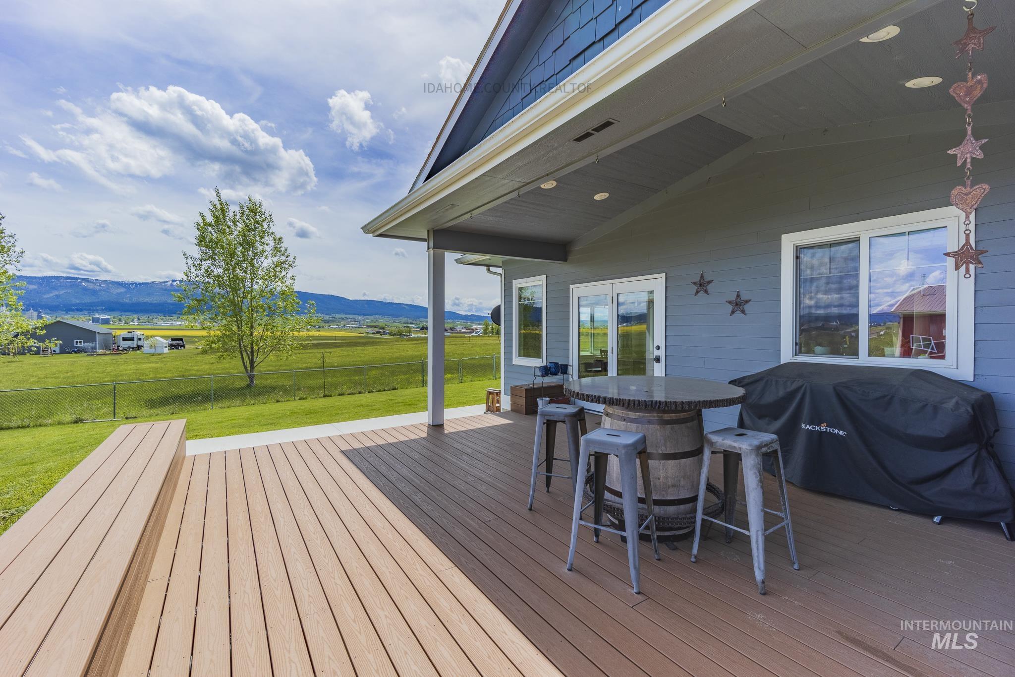 243 Meadow Grass Loop