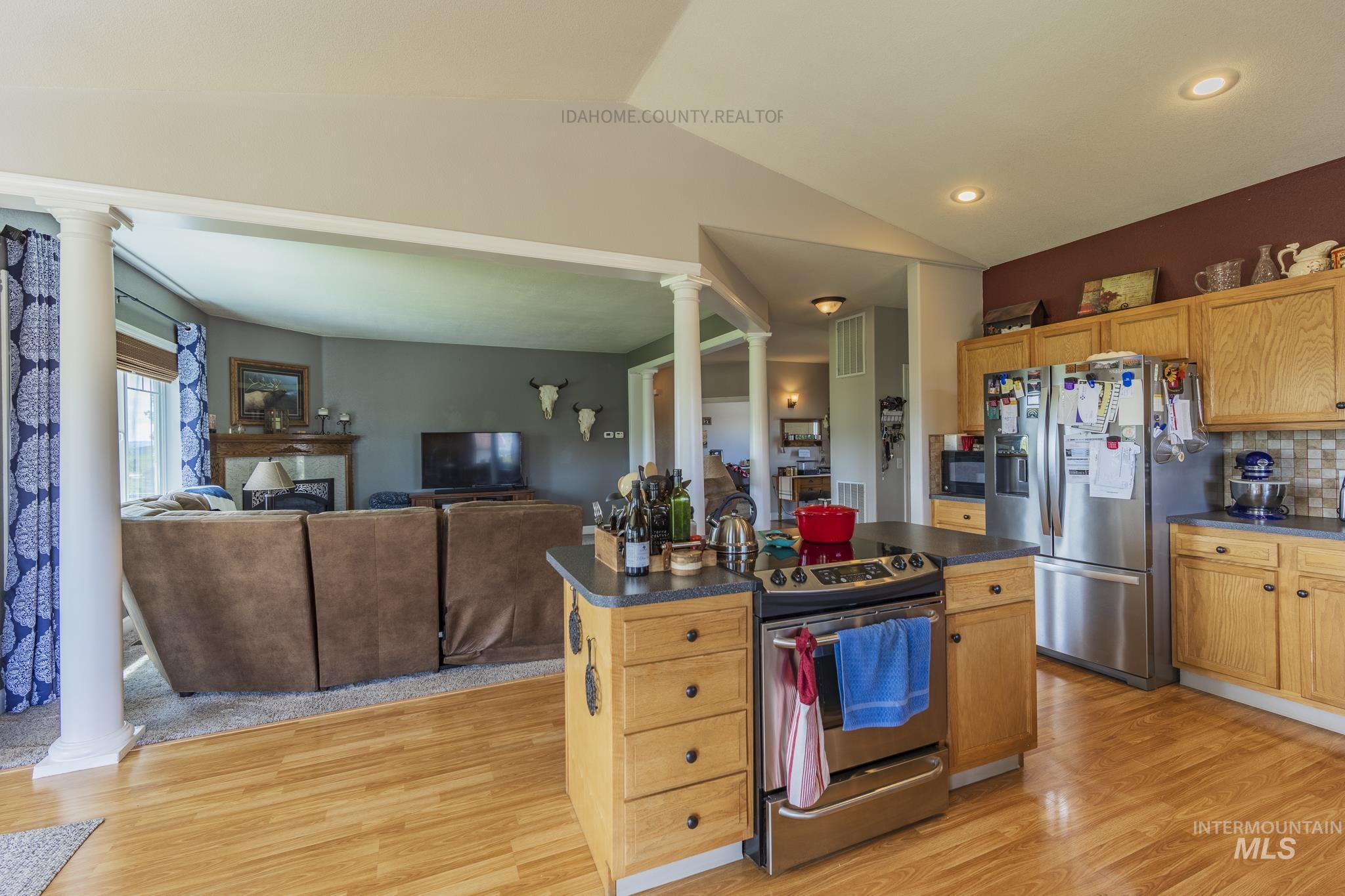 243 Meadow Grass Loop