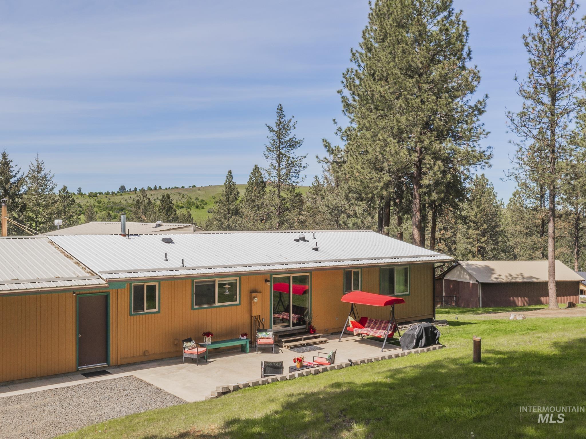 4 Deerwood Drive