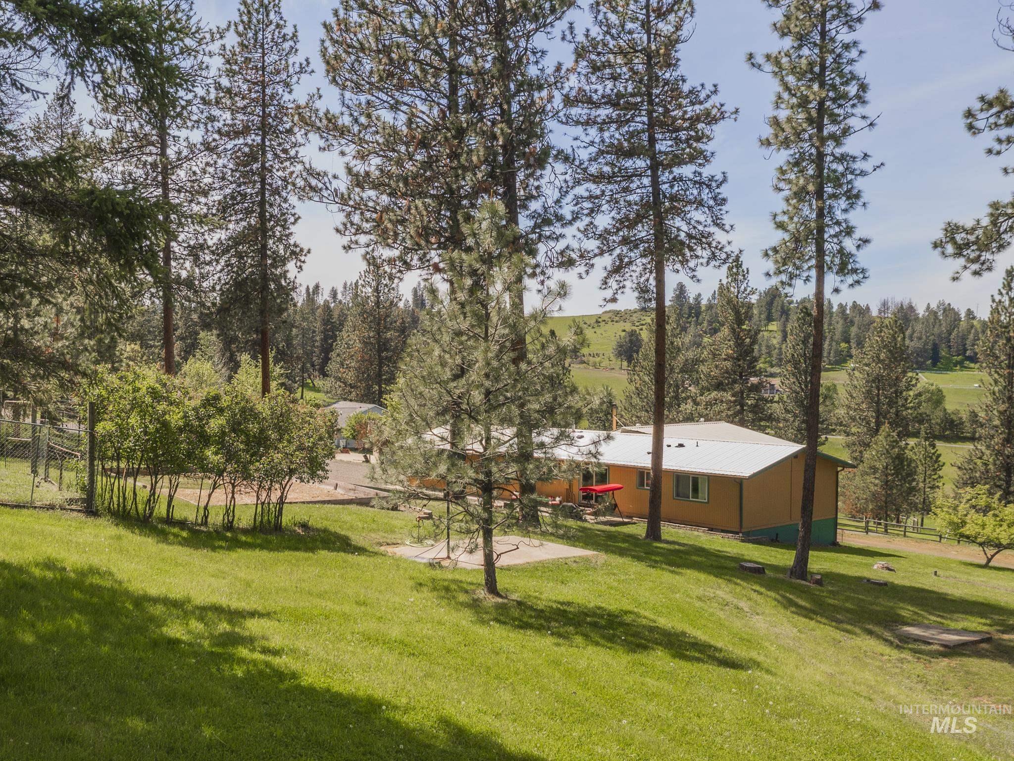 4 Deerwood Drive