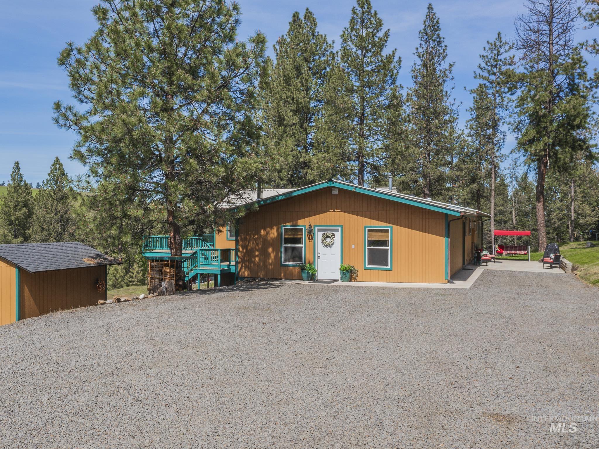 4 Deerwood Drive