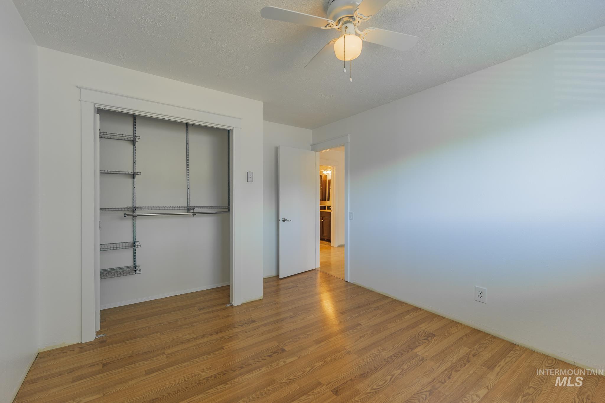 733 Maple Street