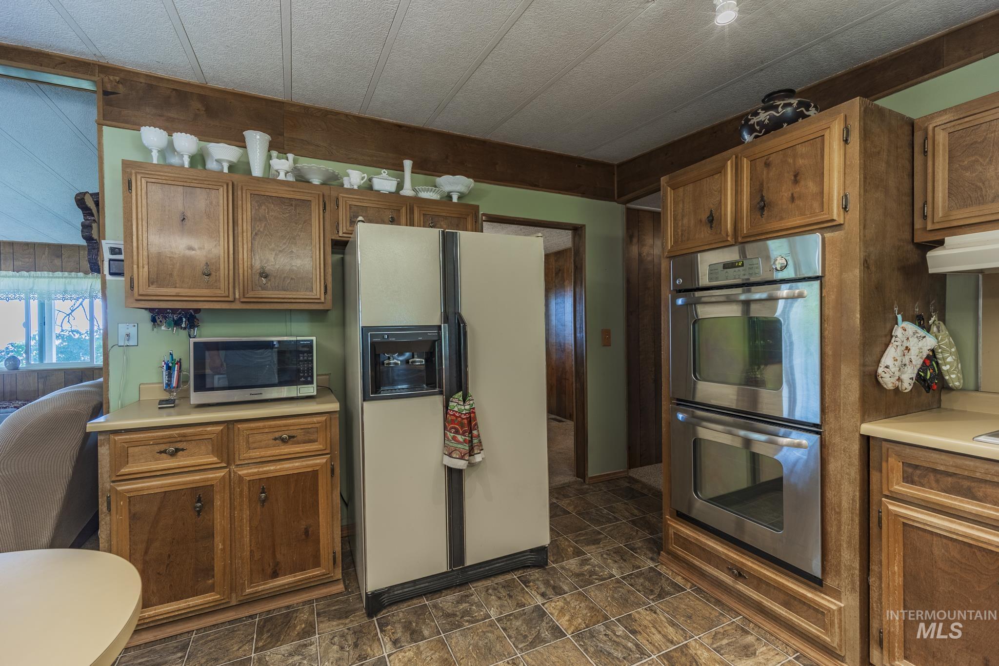 40740 Bobcat Ln