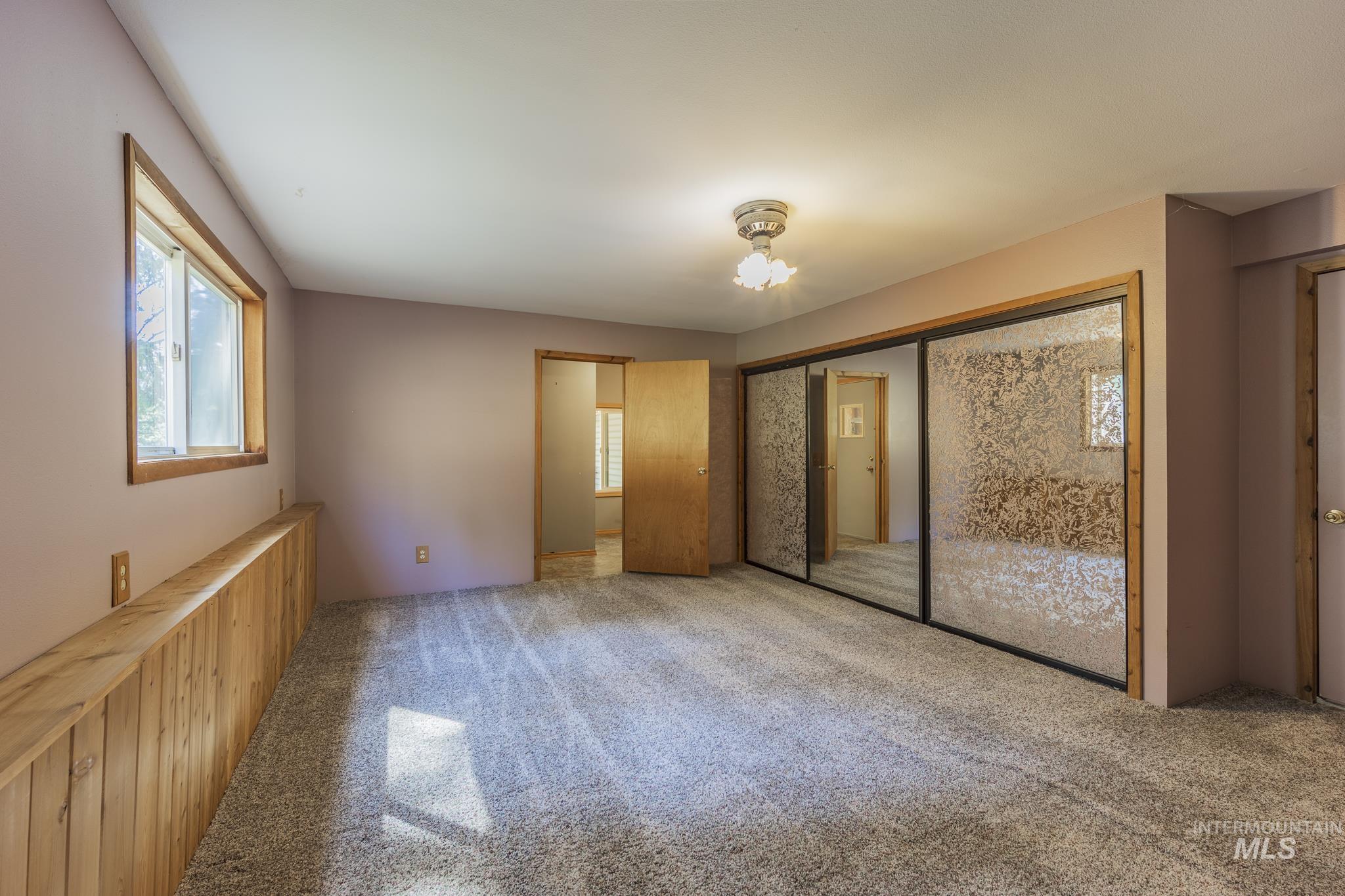 40740 Bobcat Ln