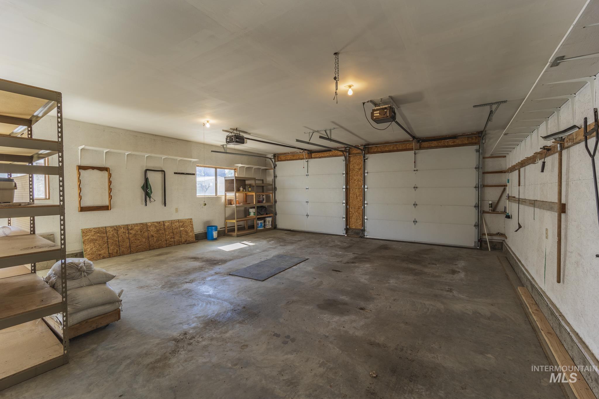 512 Hogan Street