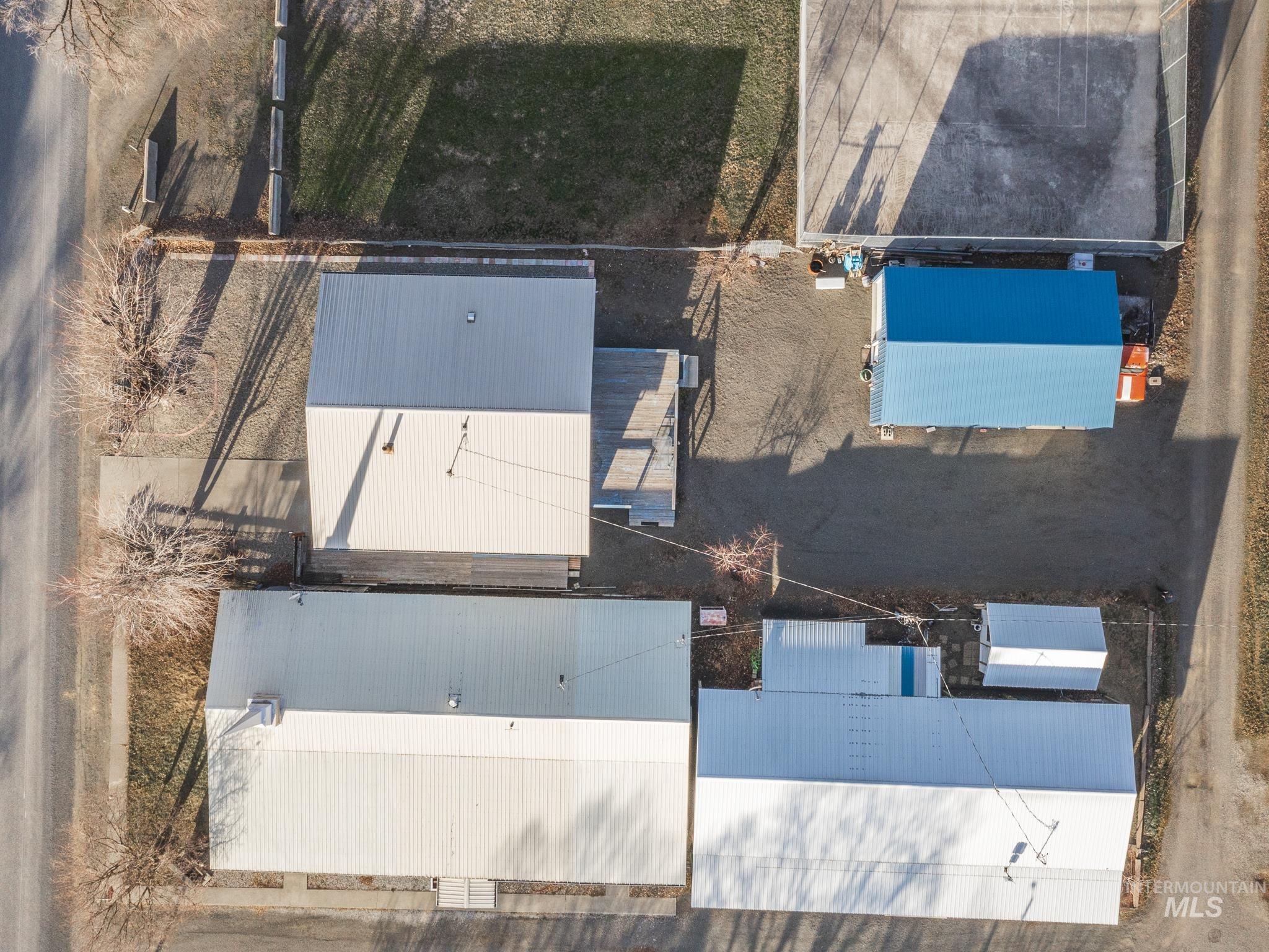 315 River St