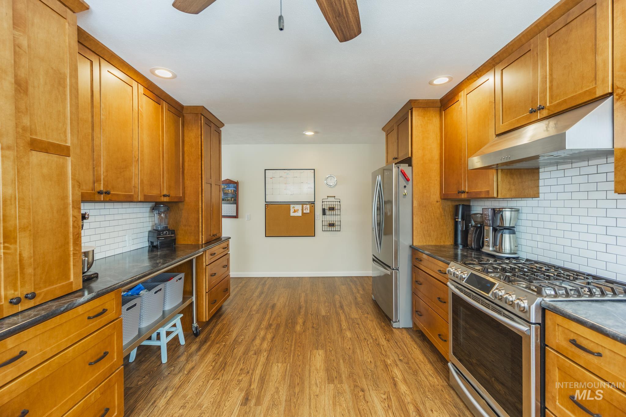 1323 Battle Ridge Rd.