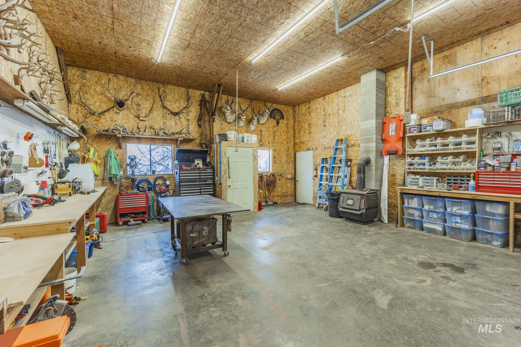 1323 Battle Ridge Rd.