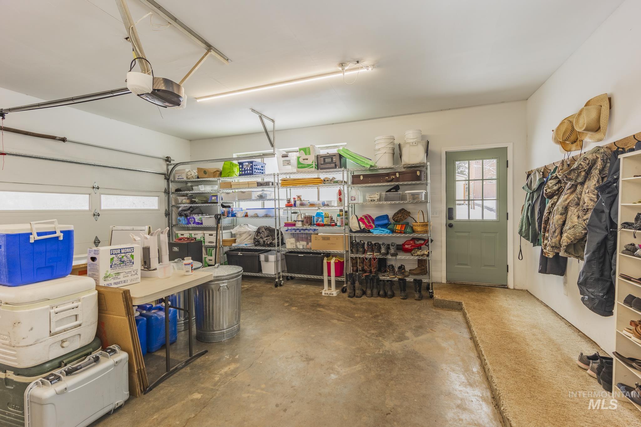1323 Battle Ridge Rd.