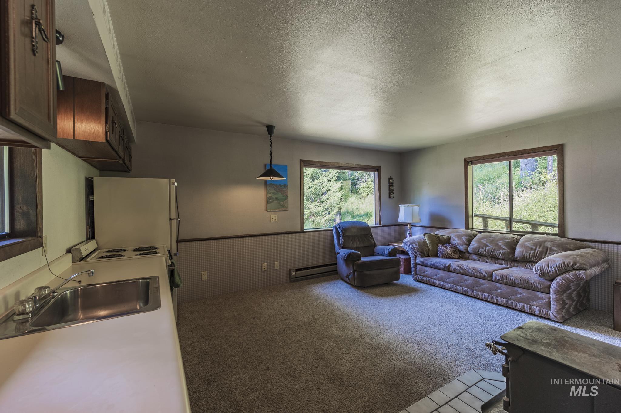 191 Crooked Rd
