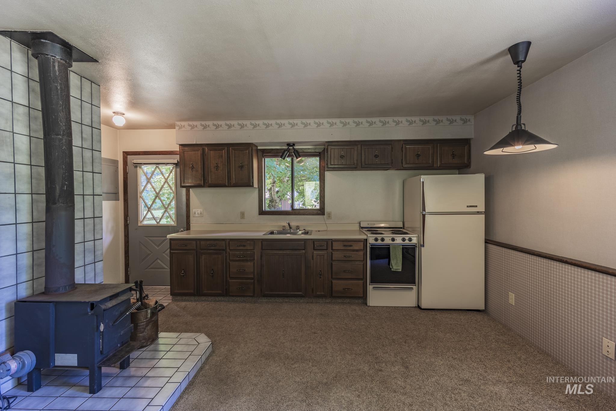 191 Crooked Rd