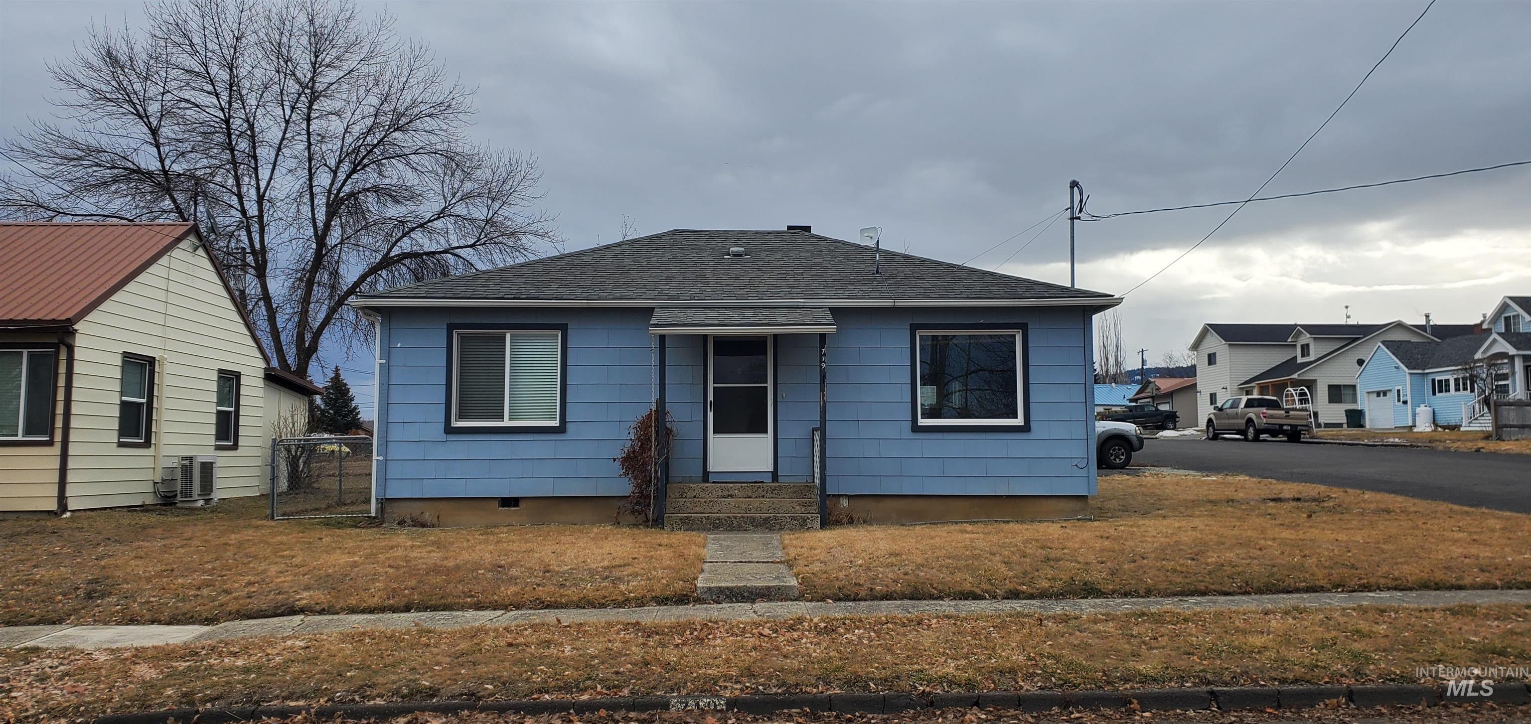 719 S Meadow St Unit: Grangeville, ID 83530