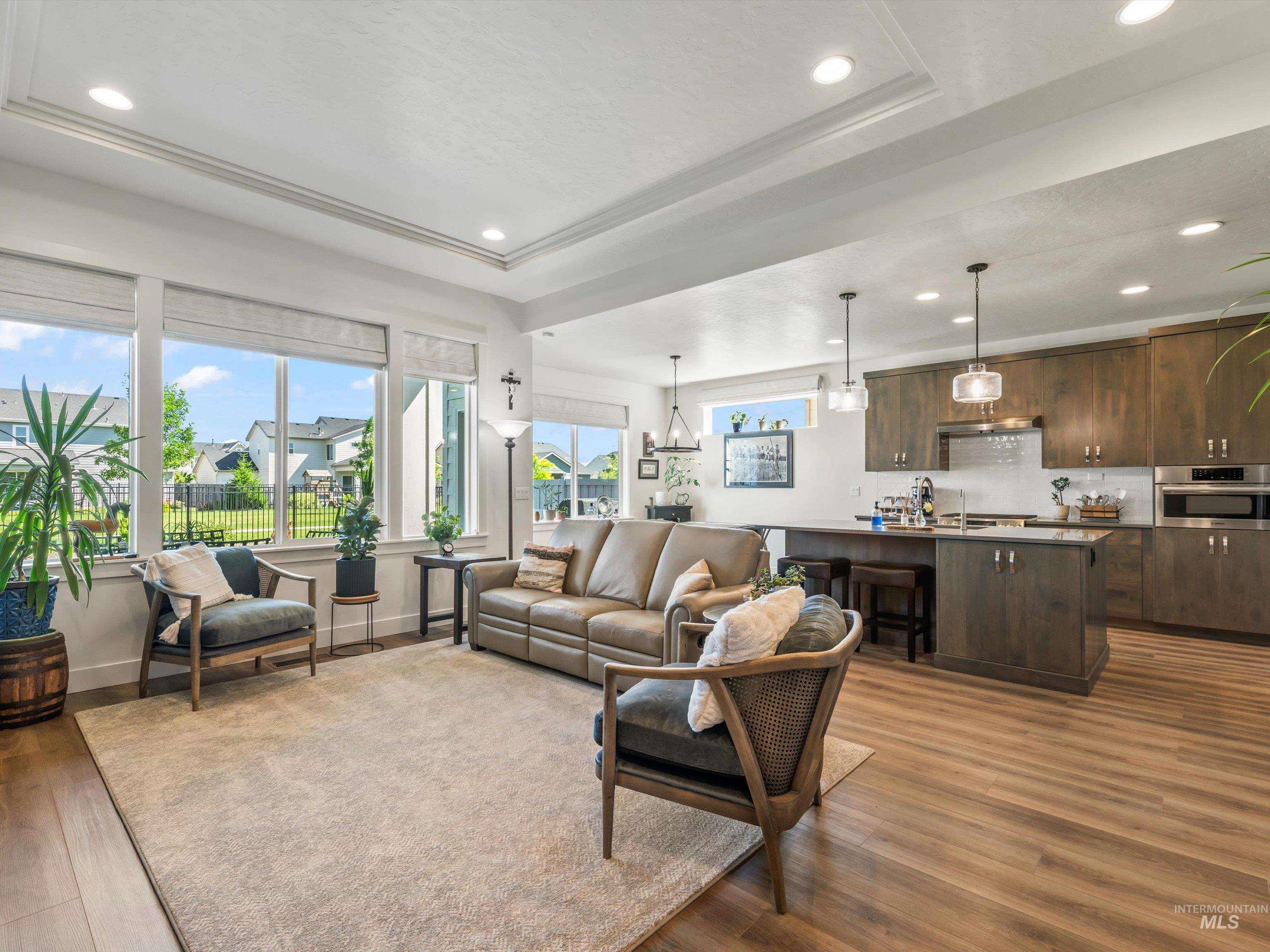 10366 Loneleaf Drive