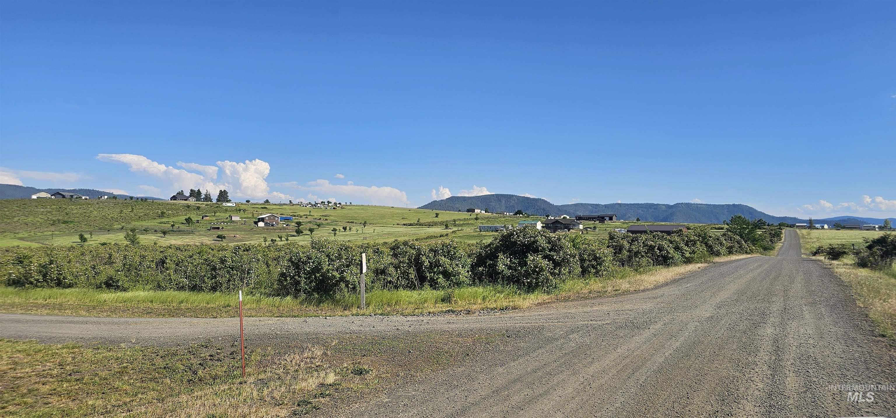 TBD Mountain View Lane