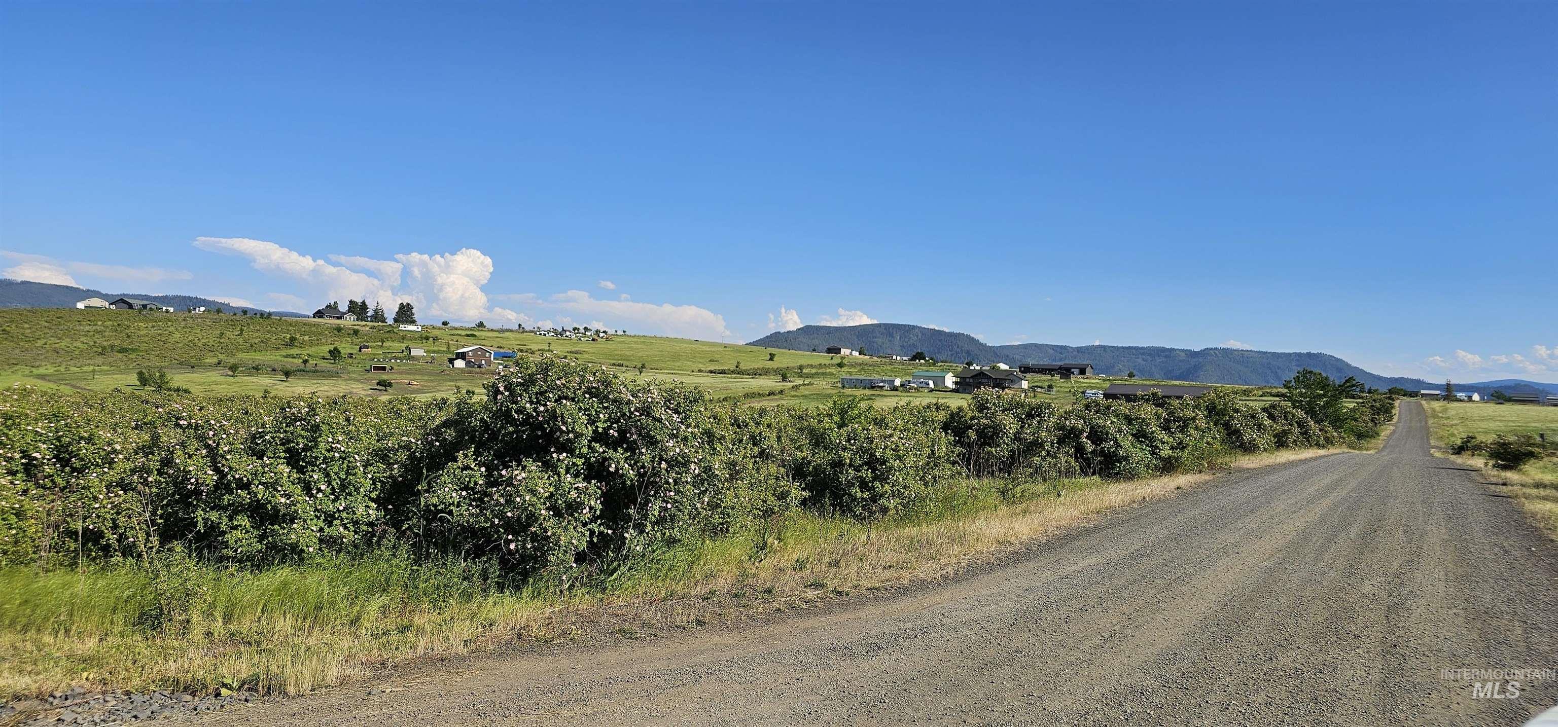 TBD Mountain View Lane