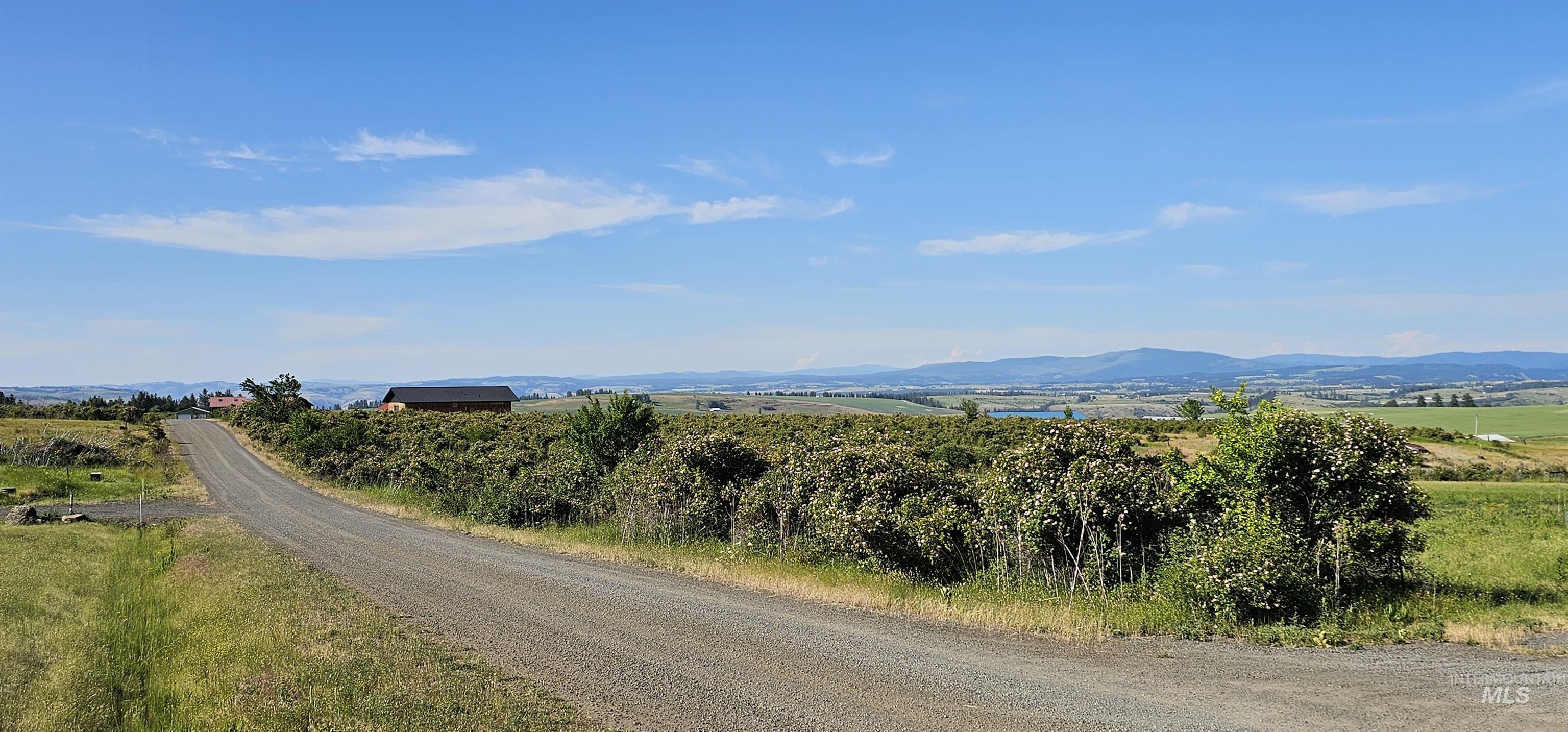 TBD Mountain View Lane