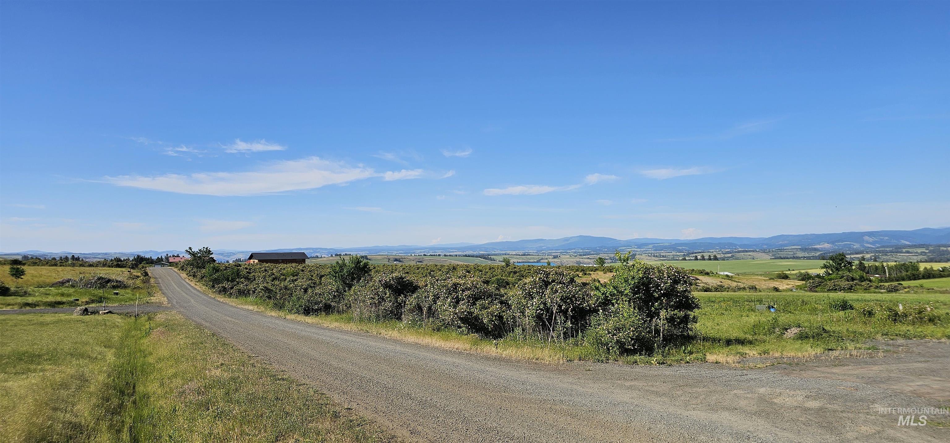 TBD Mountain View Lane