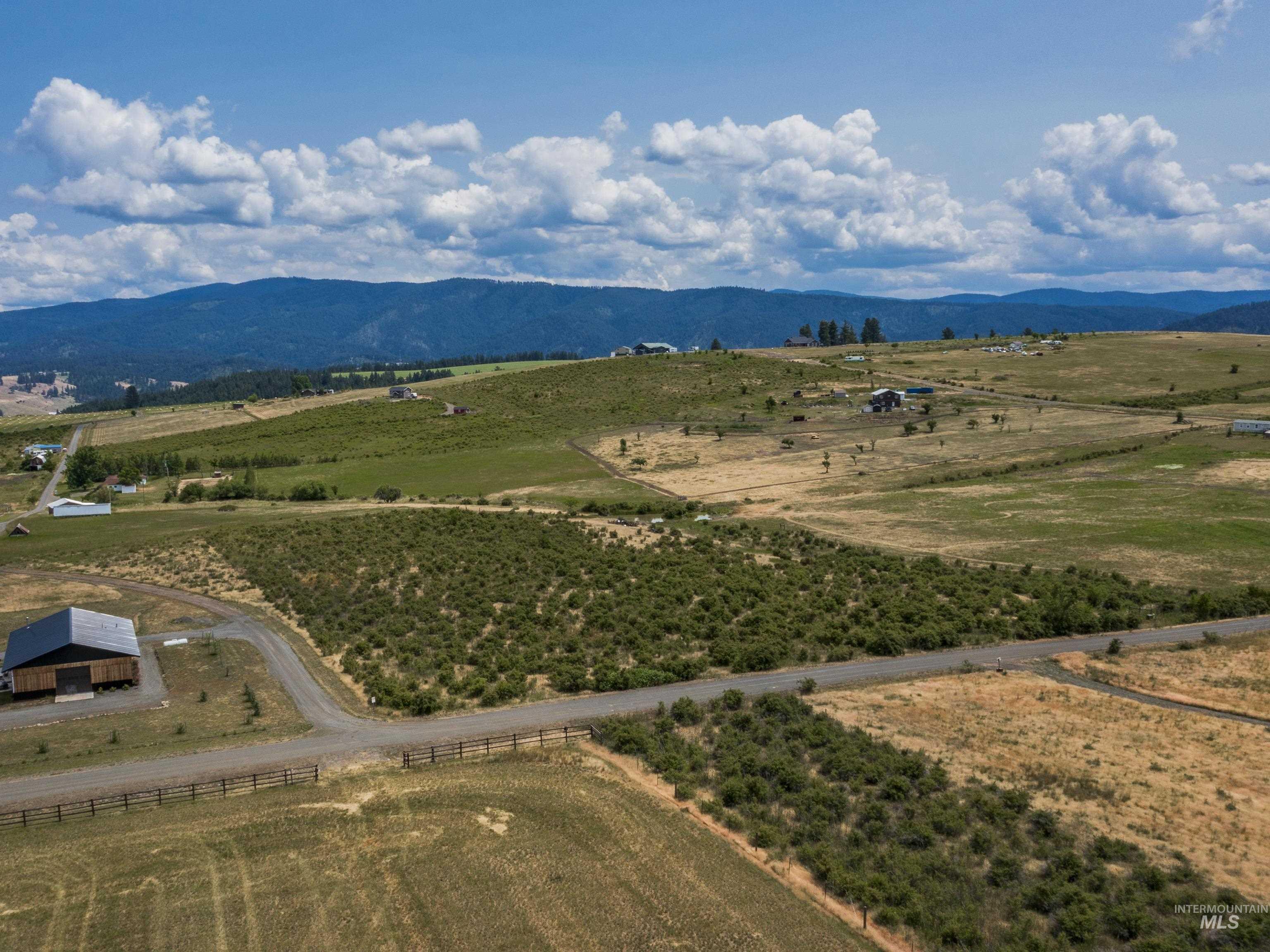 TBD Mountain View Lane