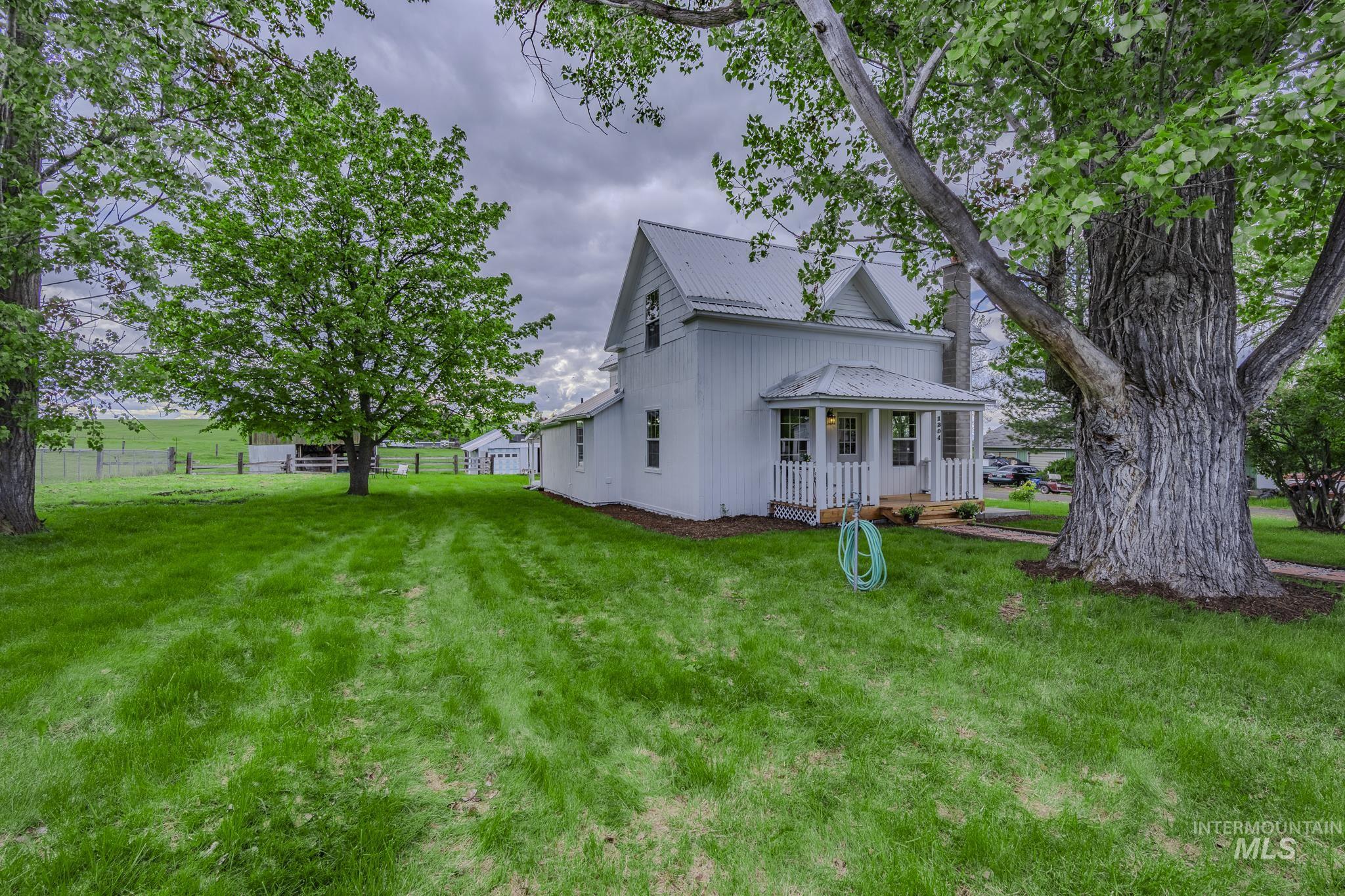 1304 Scott Street