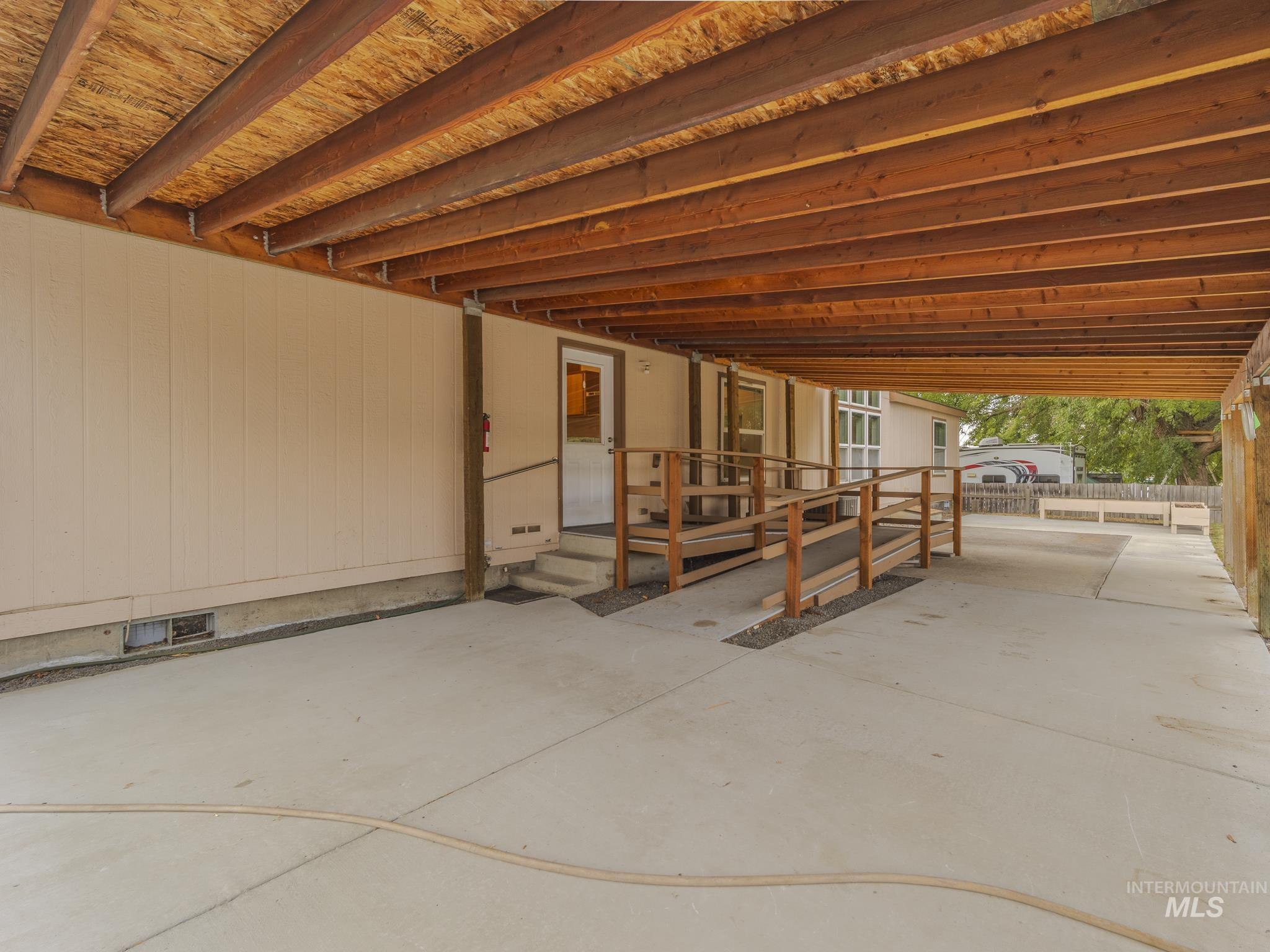 1416 Cedar Ave.