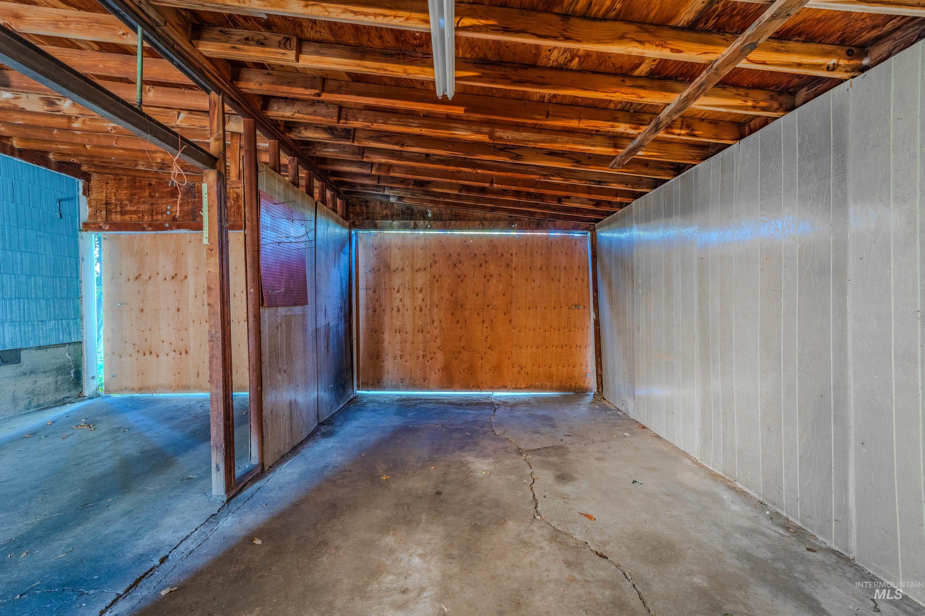 316 W North 4th St