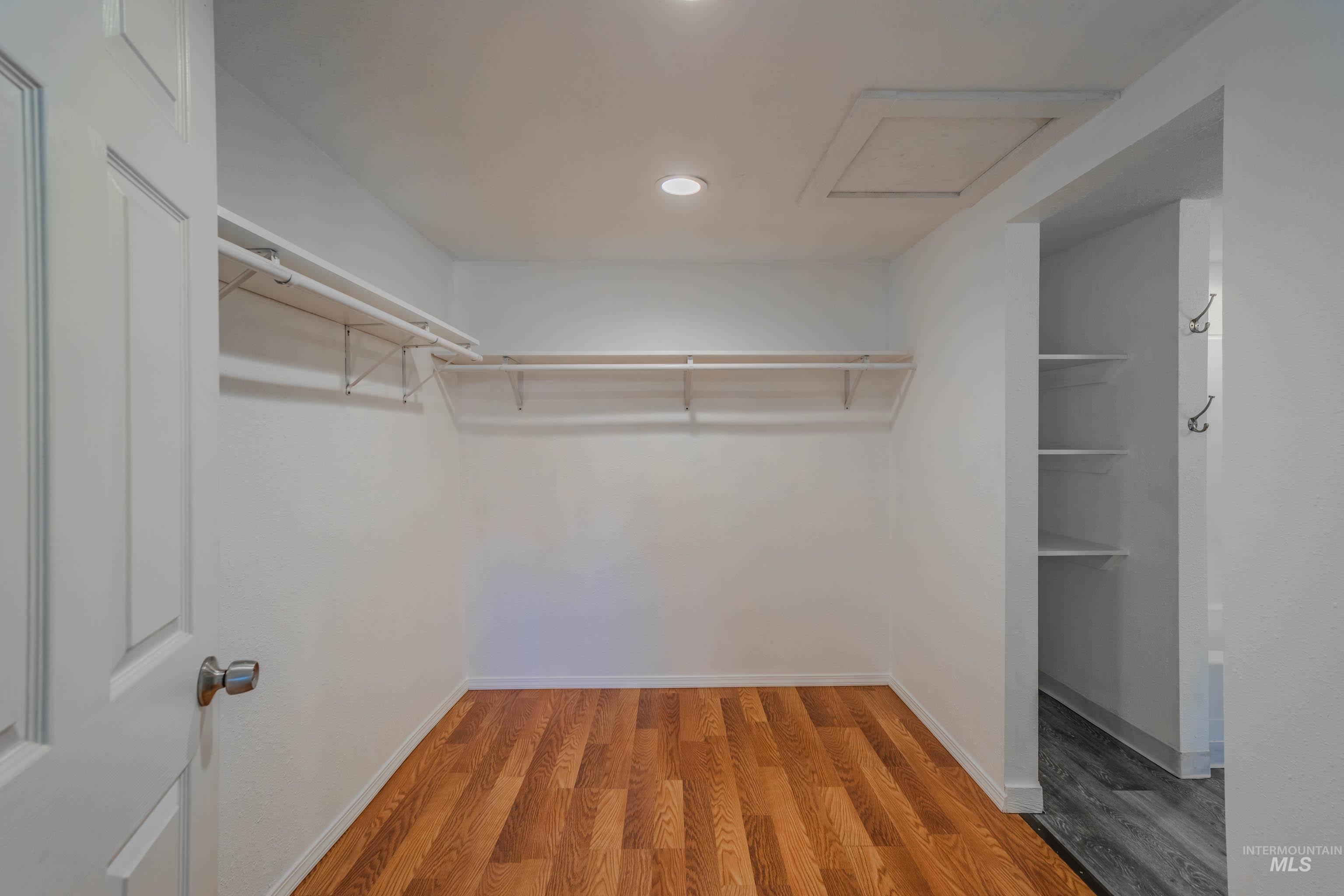 316 W North 4th St