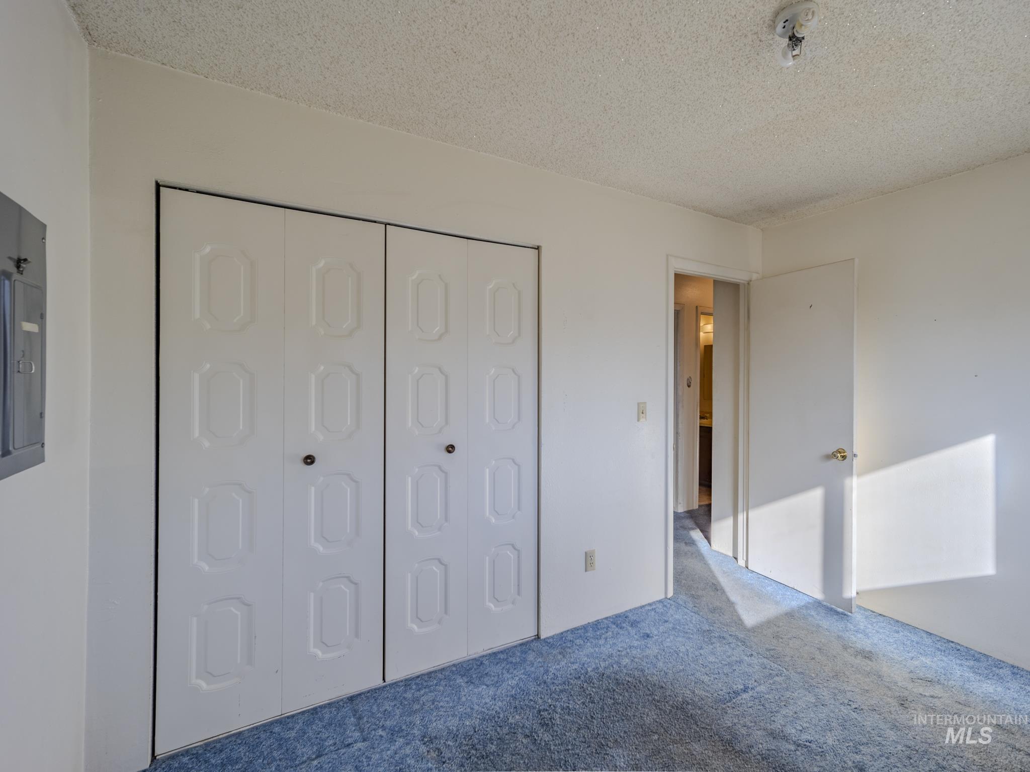 425 W N 5th St.