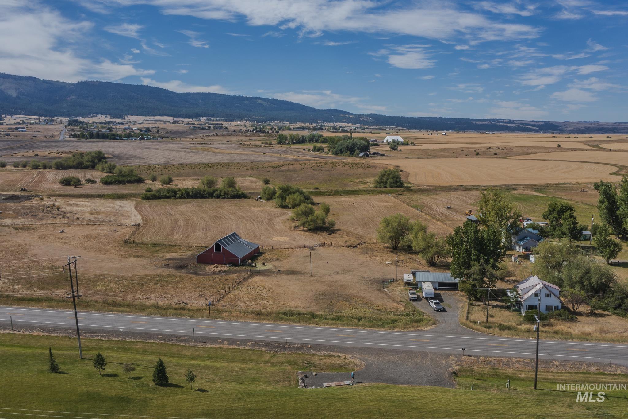 196 Highway 95 North