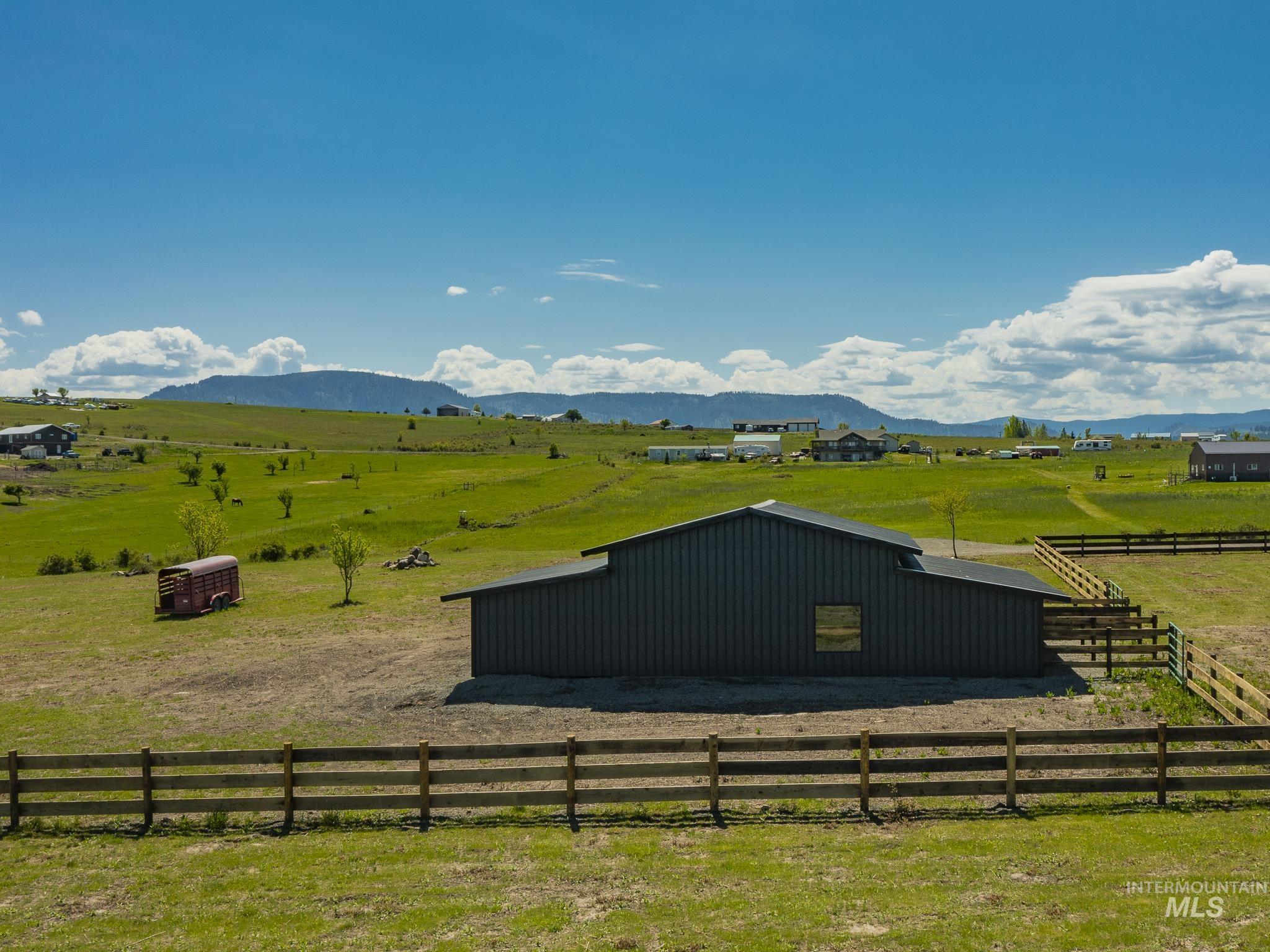 NKA Mountain View Lane