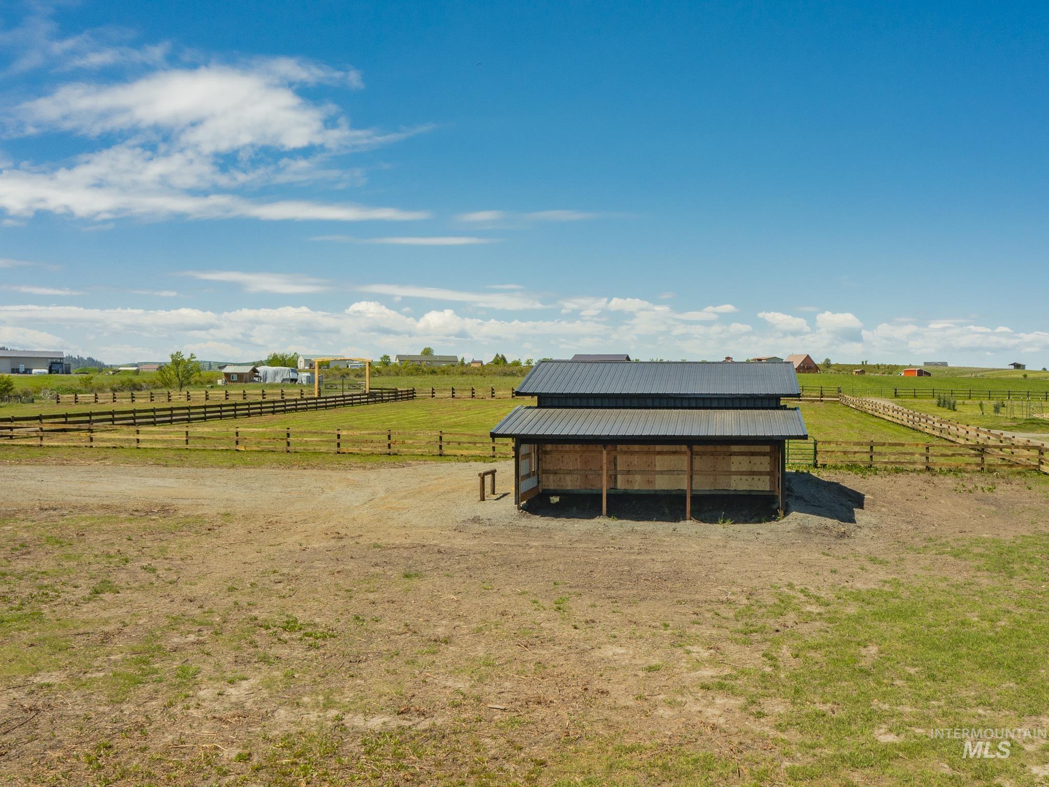 NKA Mountain View Lane