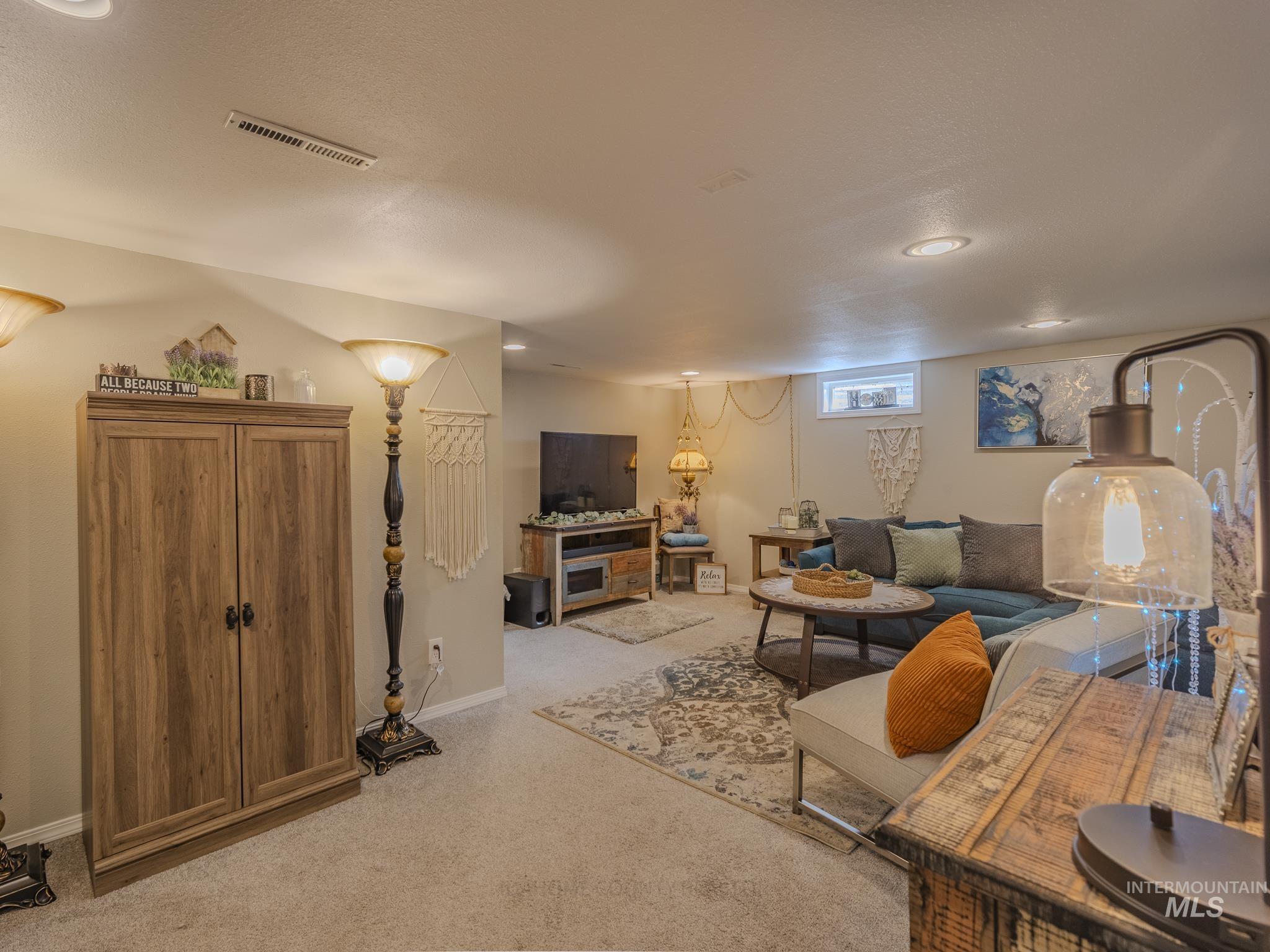 424 Linden Drive