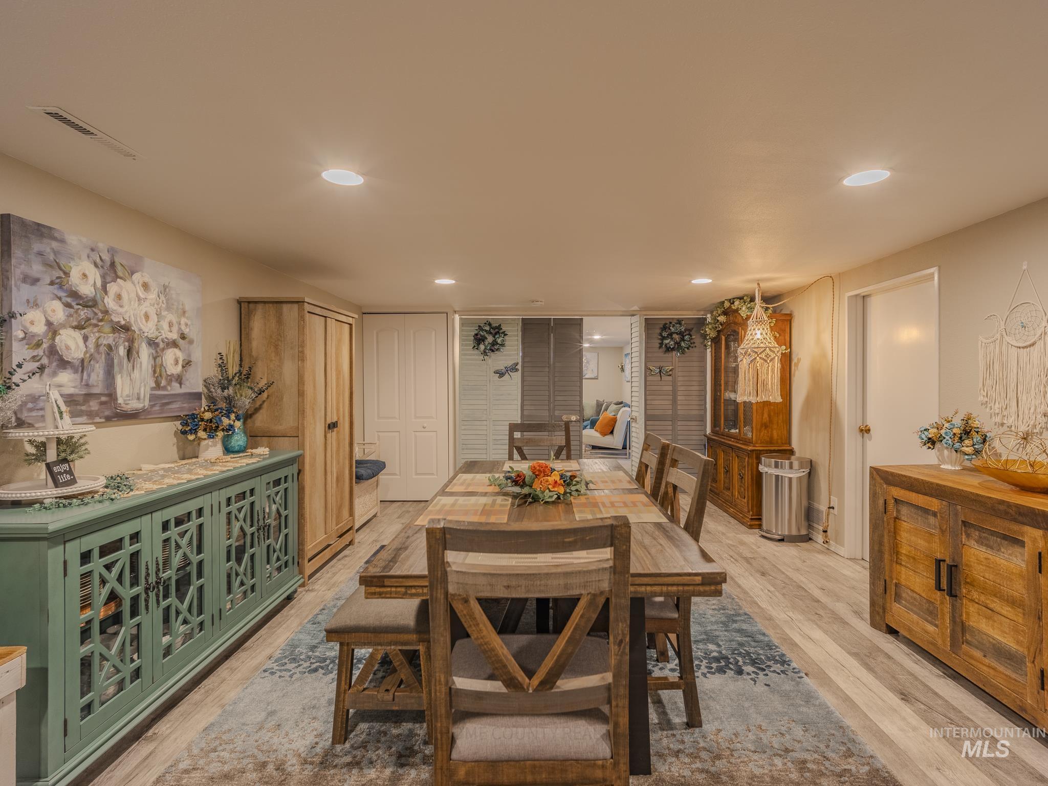 424 Linden Drive