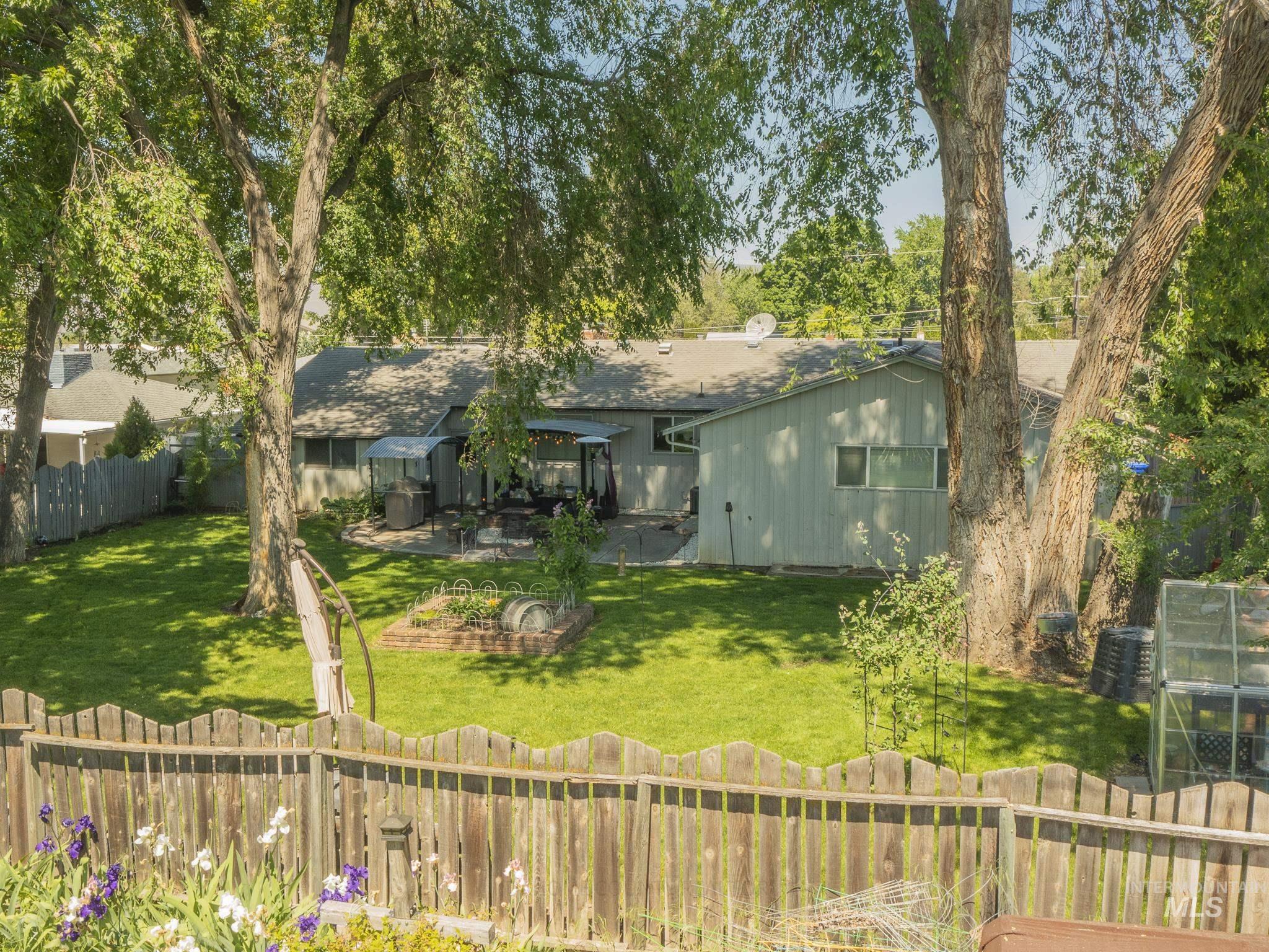 424 Linden Drive