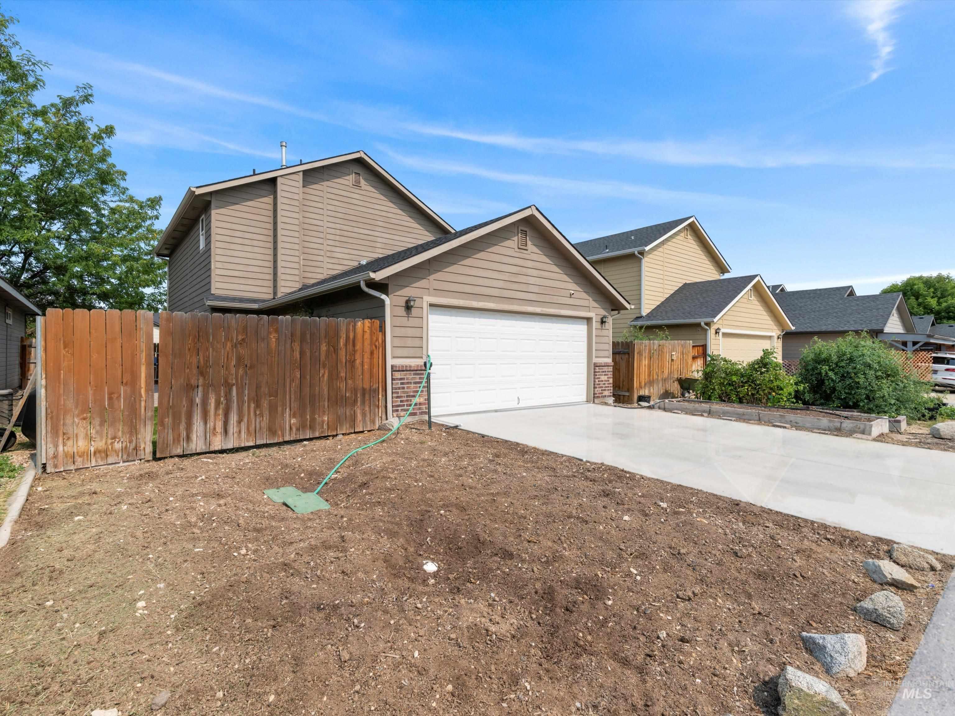 10473 W Jerry Peak St